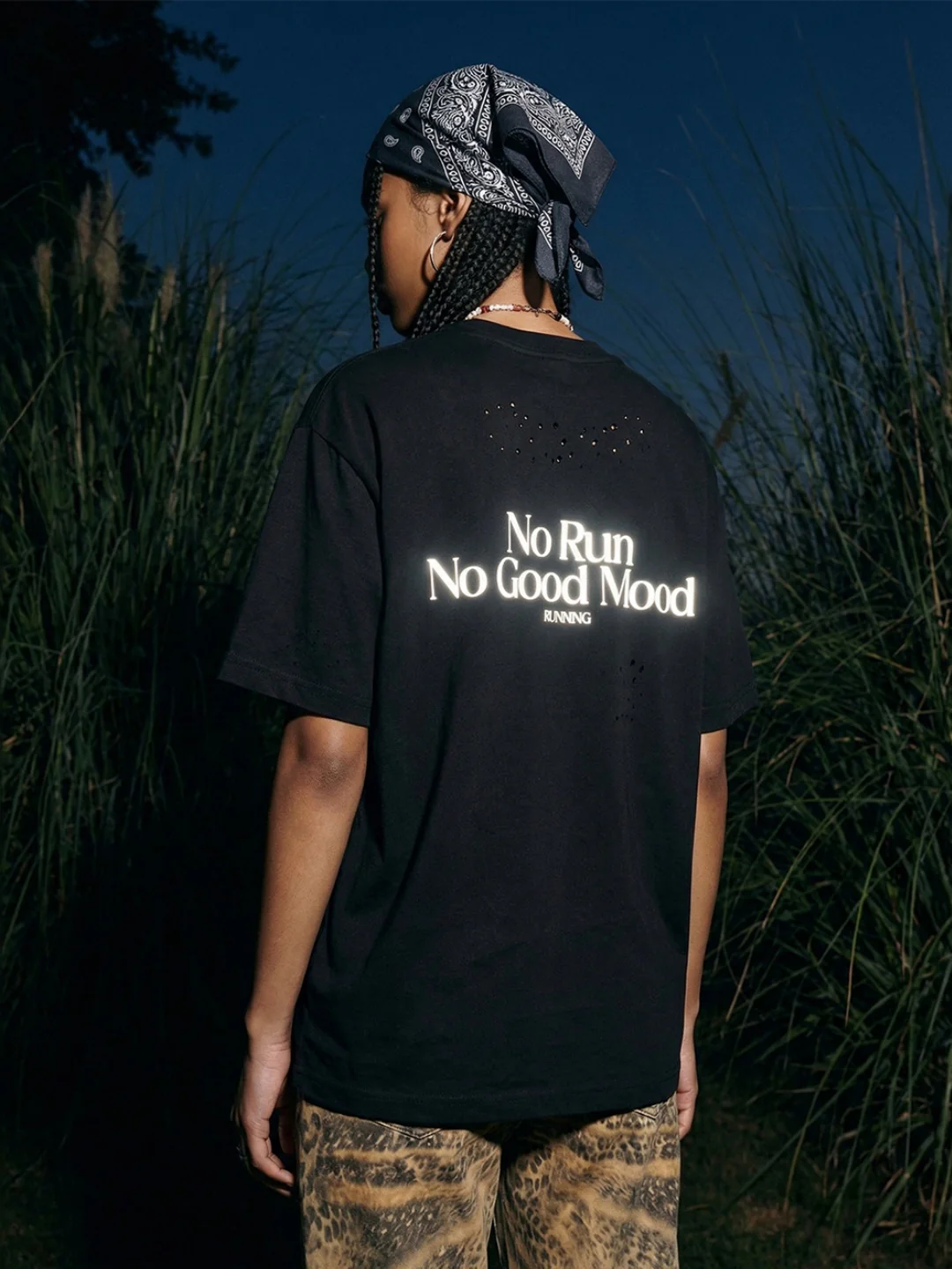 Hole Reflective Sports Breathable Loose-fit T-shirts - Image 5