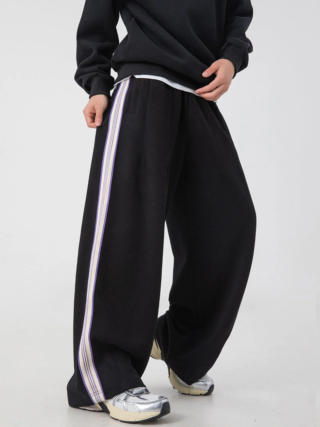 Liber Autumn Men's Stripes Pants - Image 4