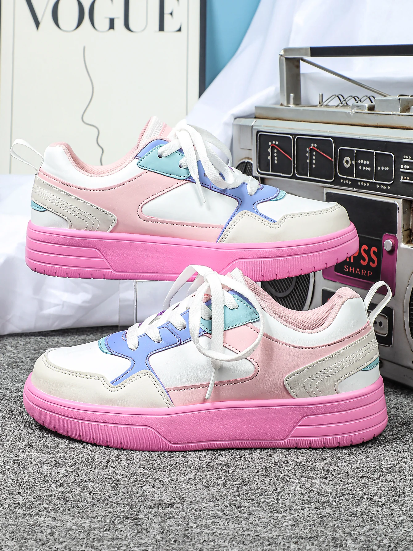 Women's Casual Sports Shoes - Image 12