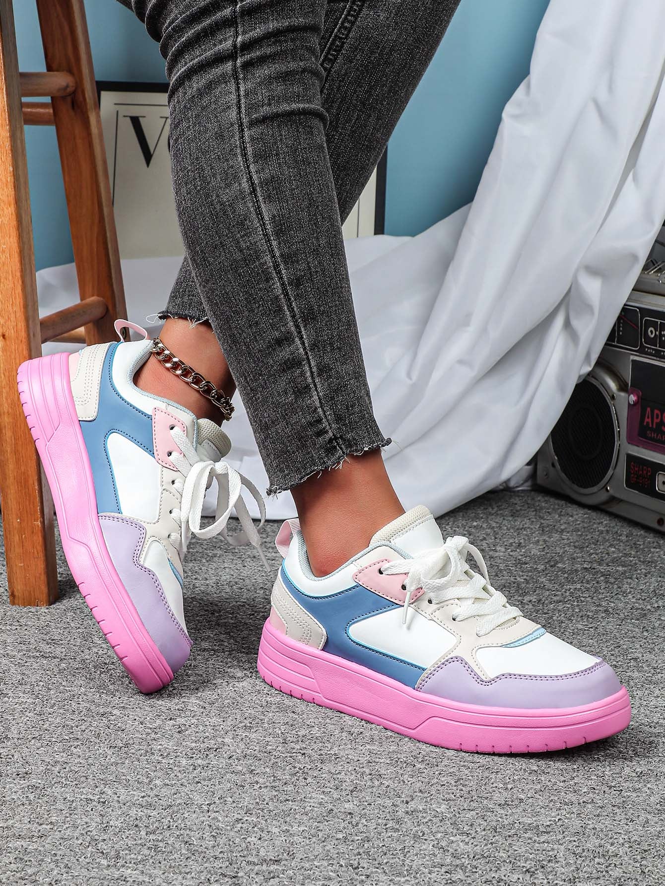 Women's Casual Sports Shoes - Image 15