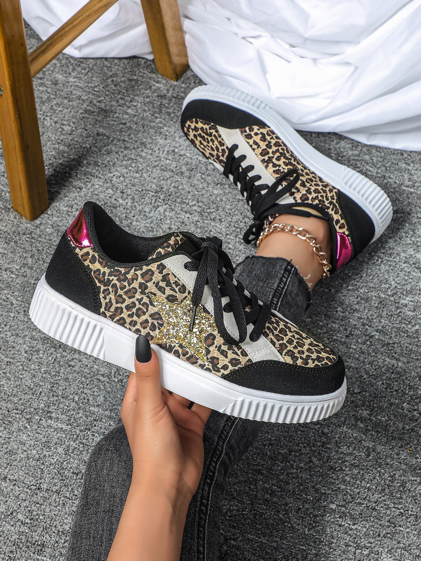 Leopard Print Unisex Casual Sneakers - Image 3