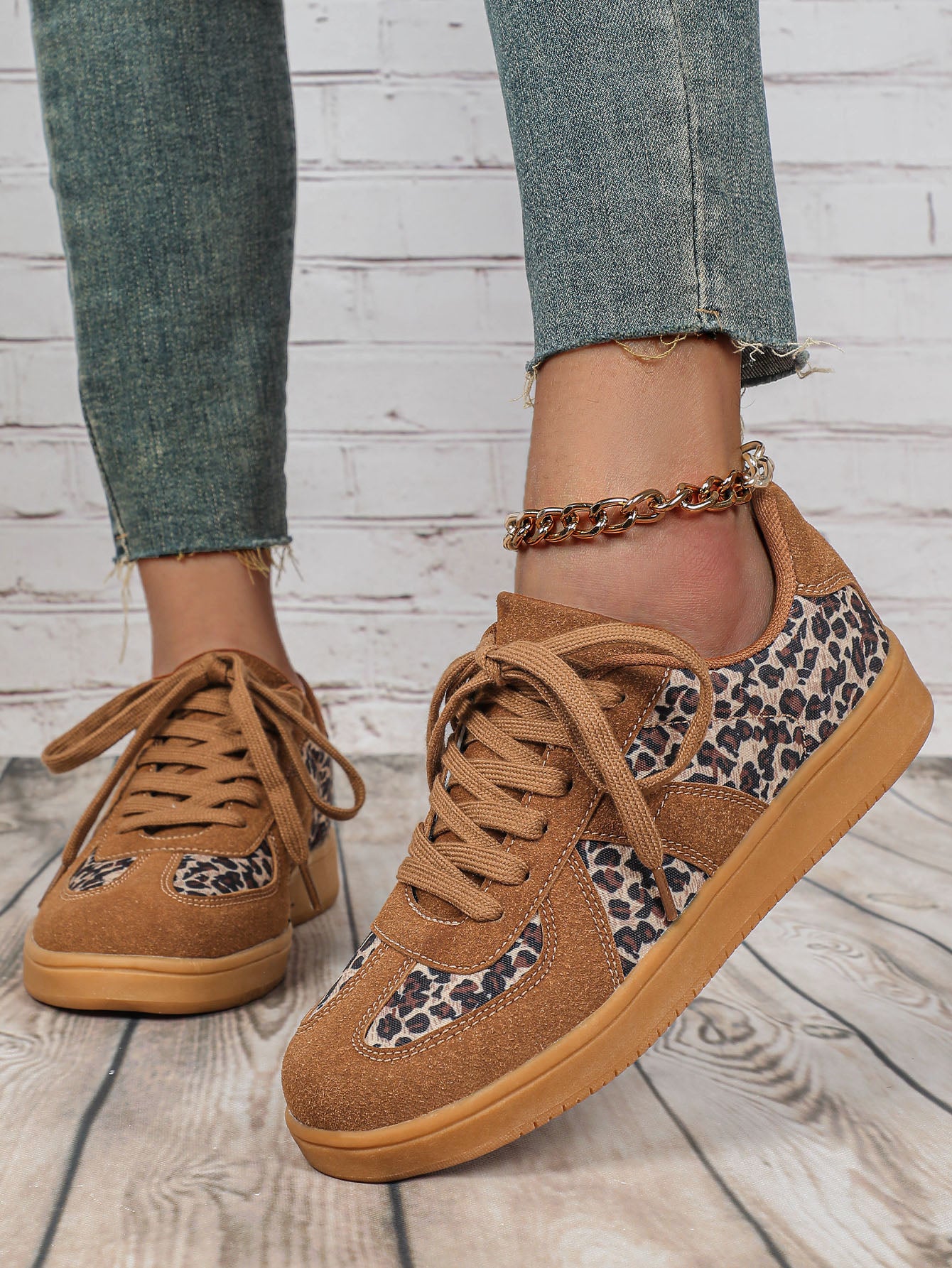 Color-blocked Women's Dexun Shoes - Image 6