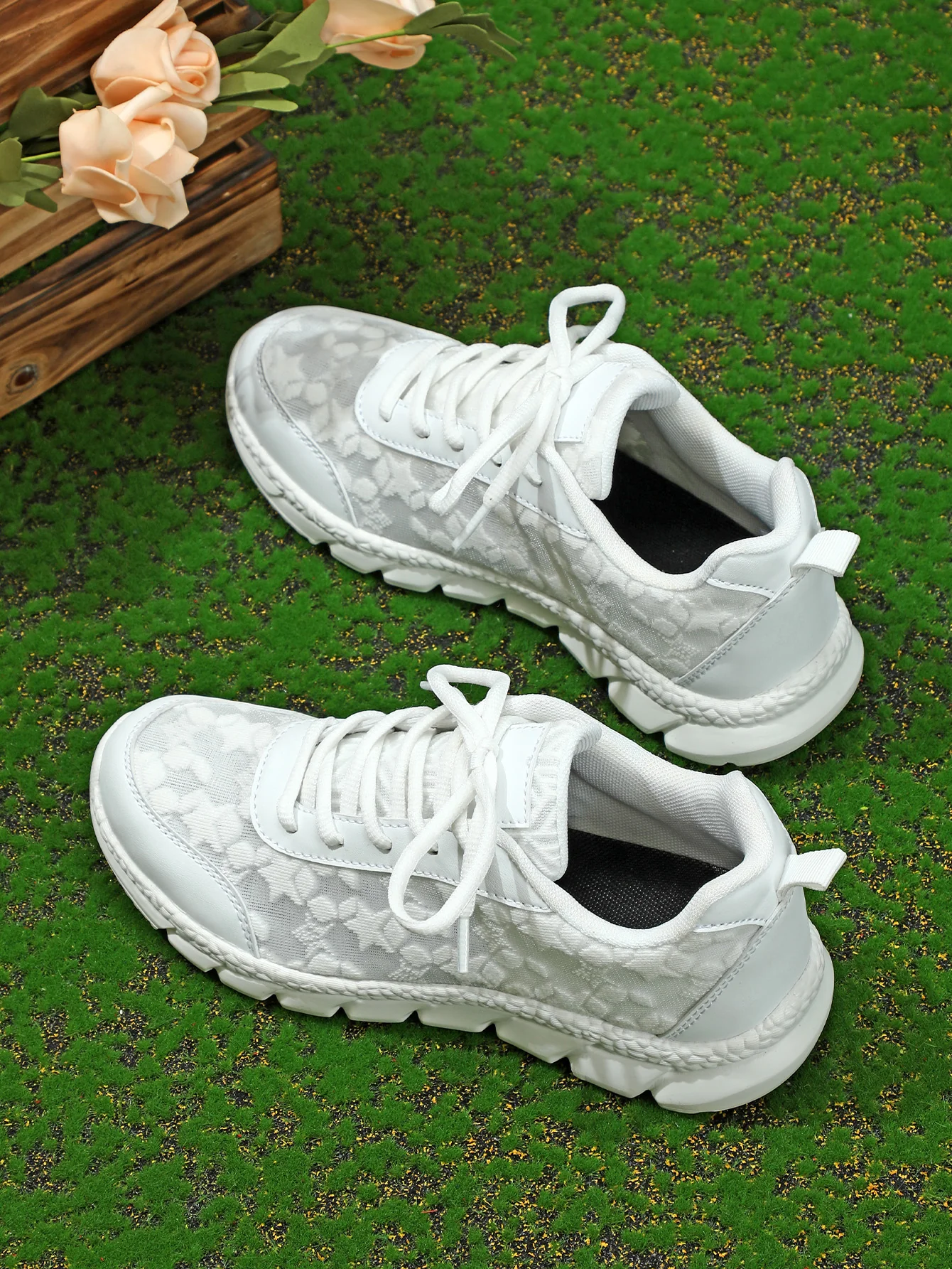 Floral Mesh Women's Casual Sneakers - Image 7