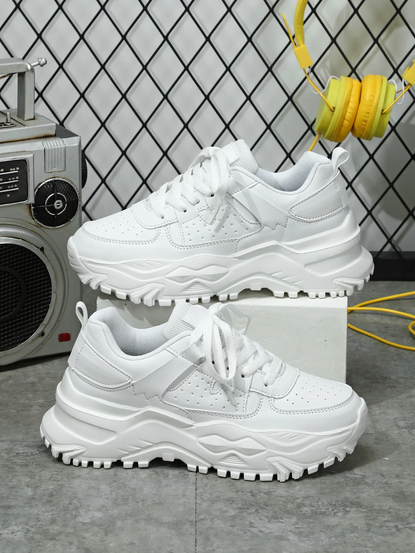 Platform Women's Casual Sneakers - Image 4