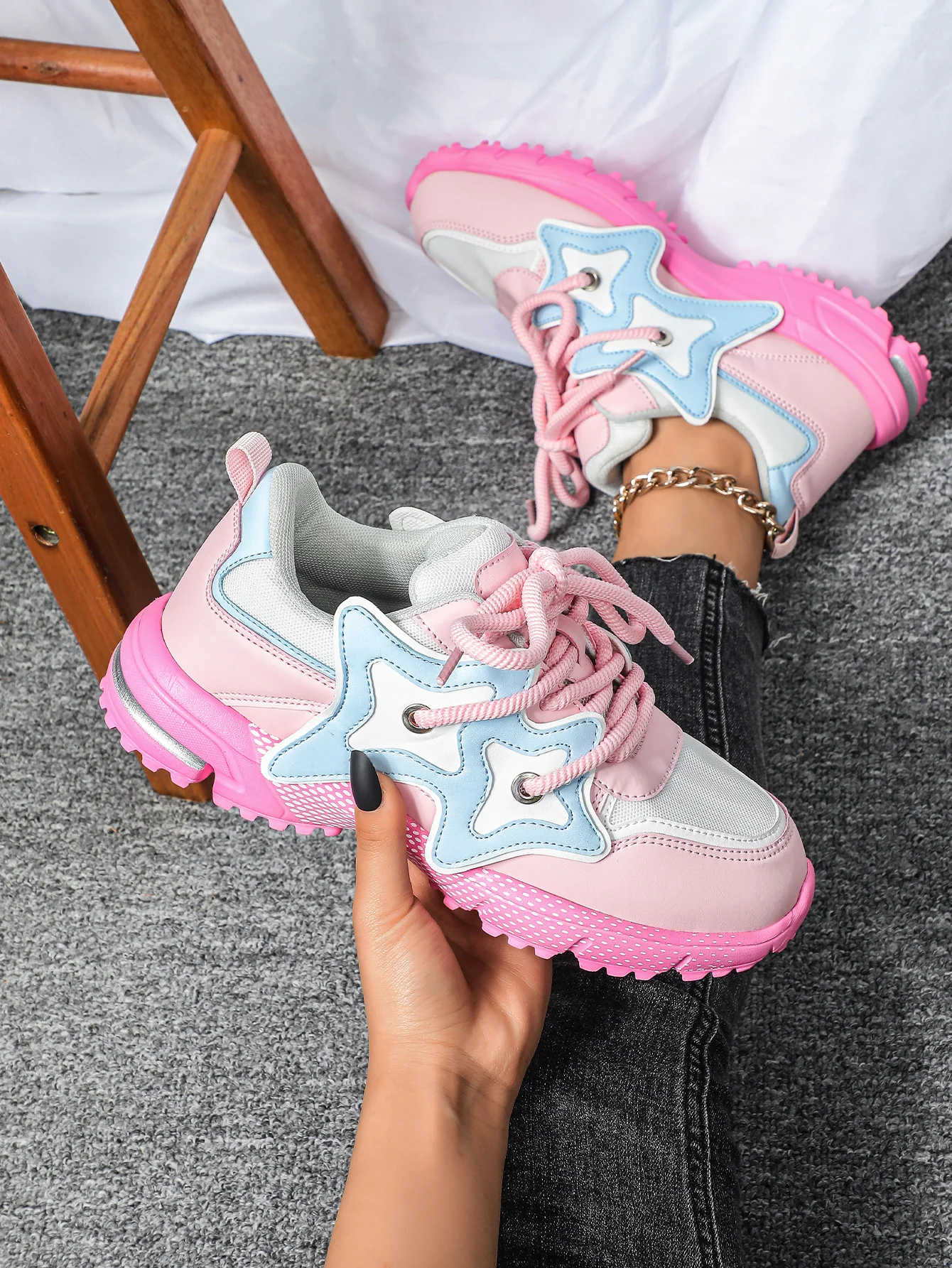 Star-shaped Decorative Women's Casual Sneakers - Image 14