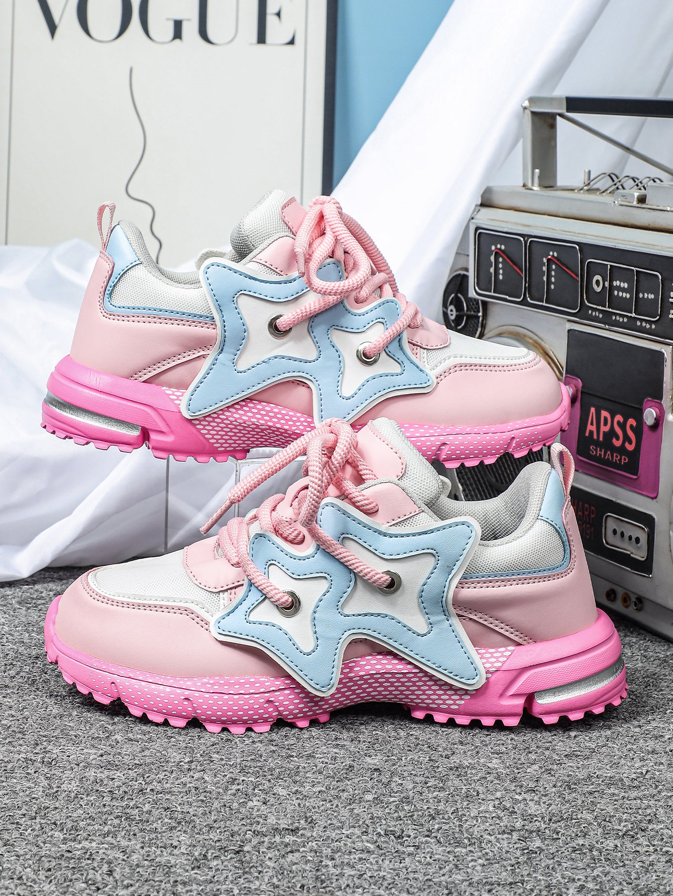 Star-shaped Decorative Women's Casual Sneakers - Image 15