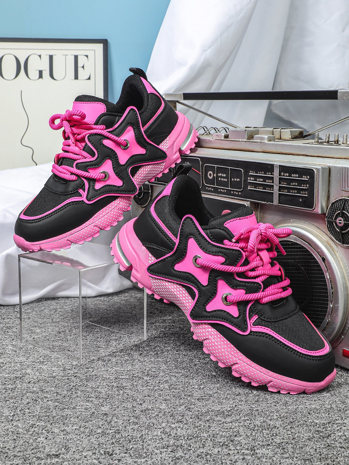 Star-shaped Decorative Women's Casual Sneakers - Image 4