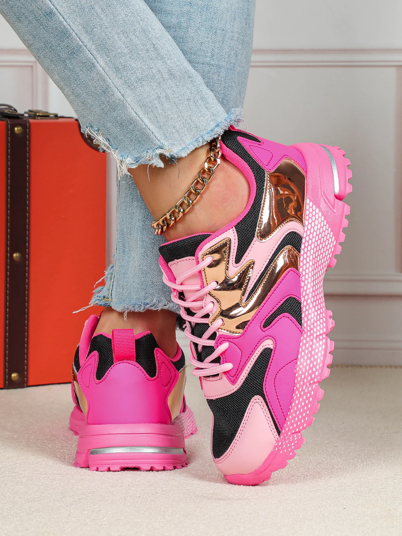 Color-blocked Platform Women's Casual Sneakers - Image 3