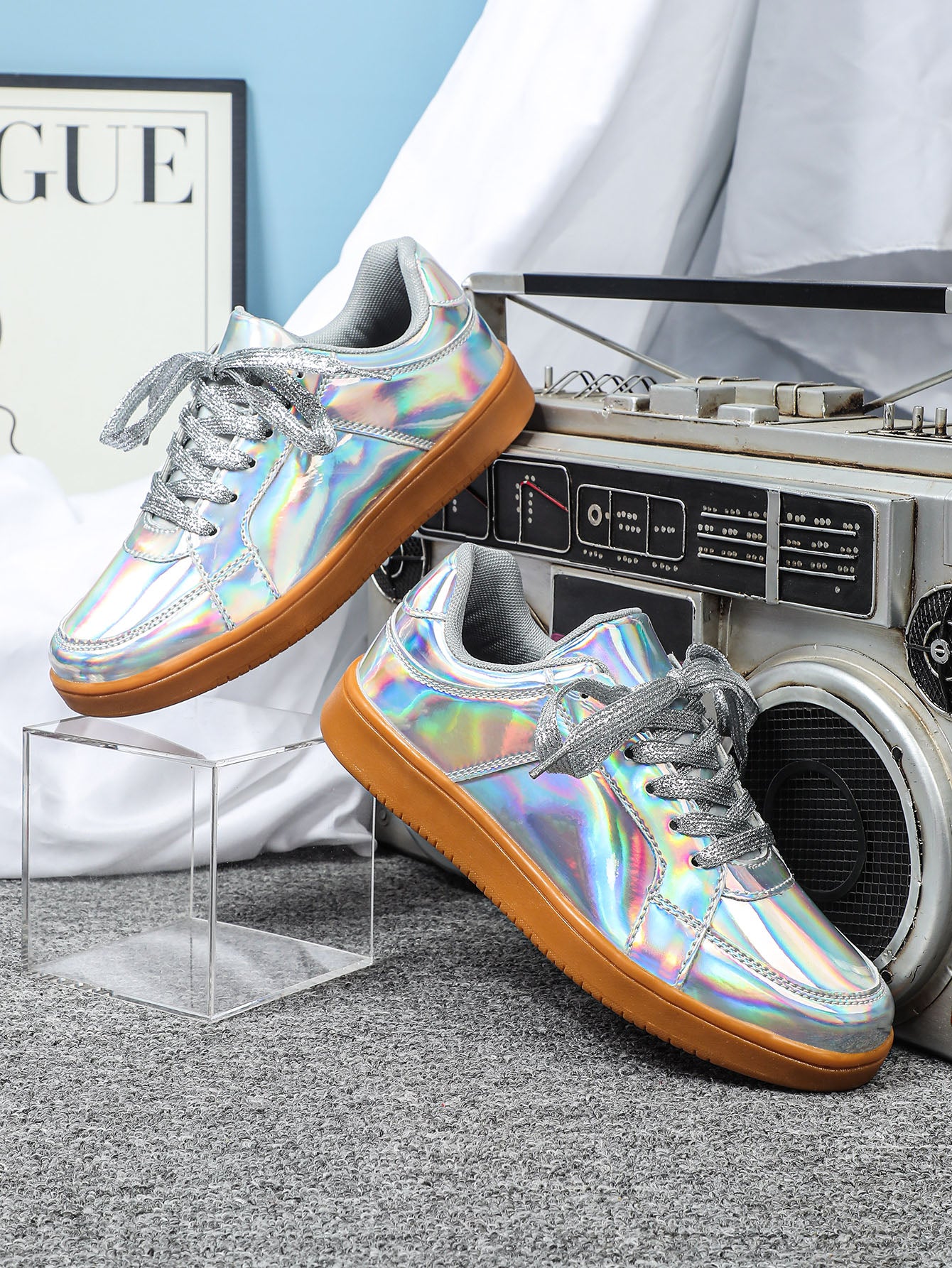 Sequined Women's Sneakers - Image 3