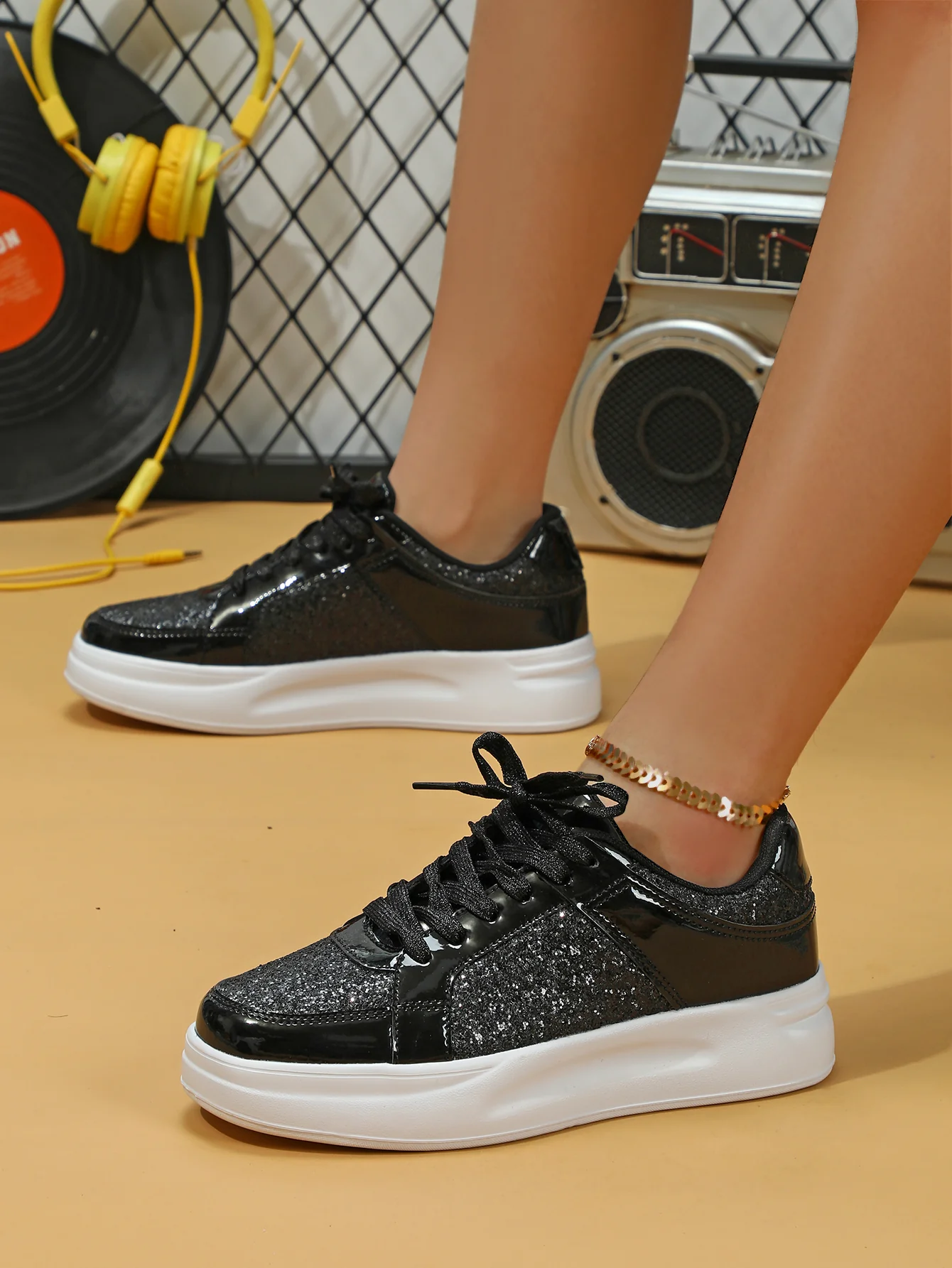 Sequined Women's Sneakers - Image 11