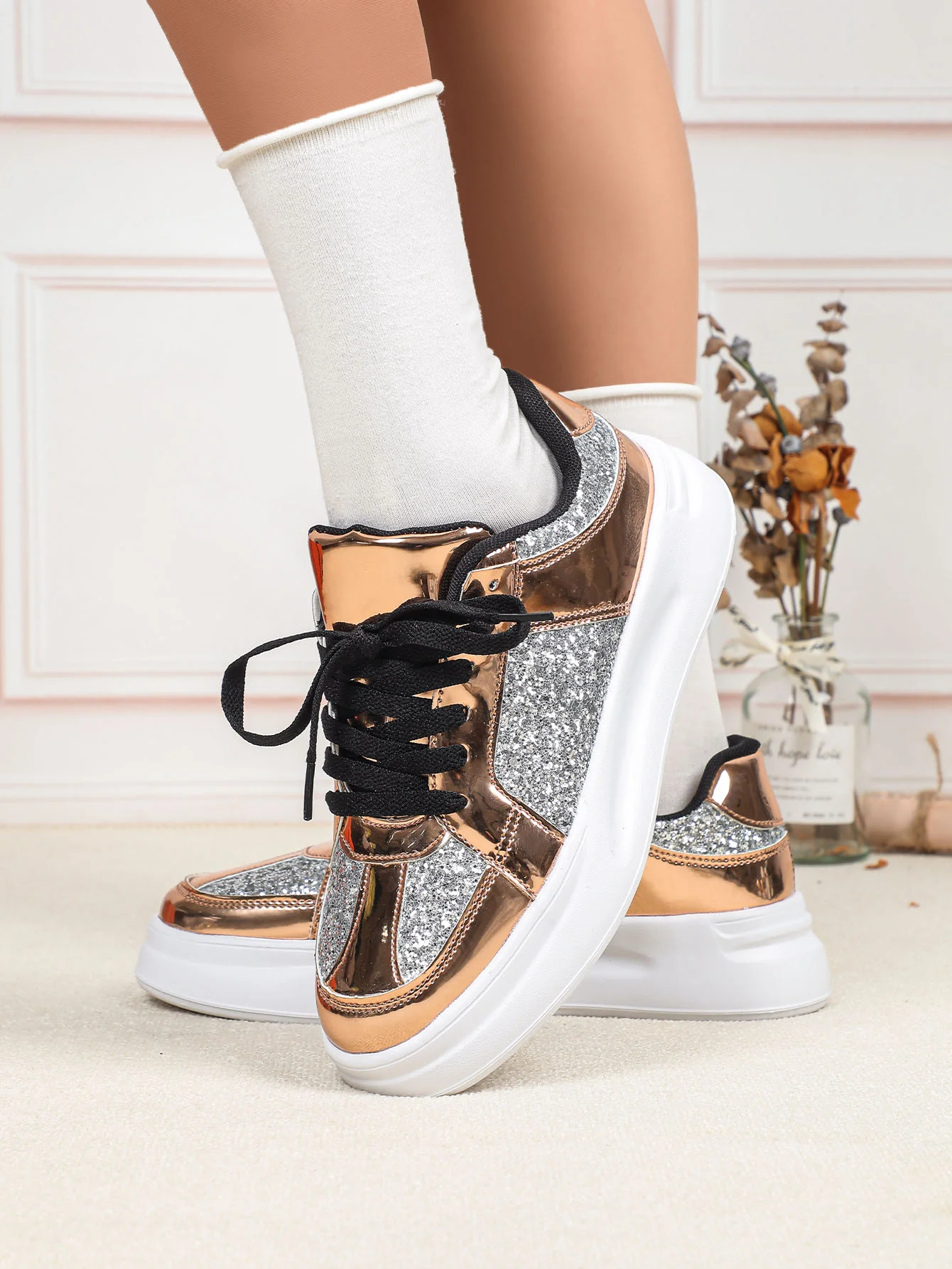 Sequined Women's Sneakers - Image 17