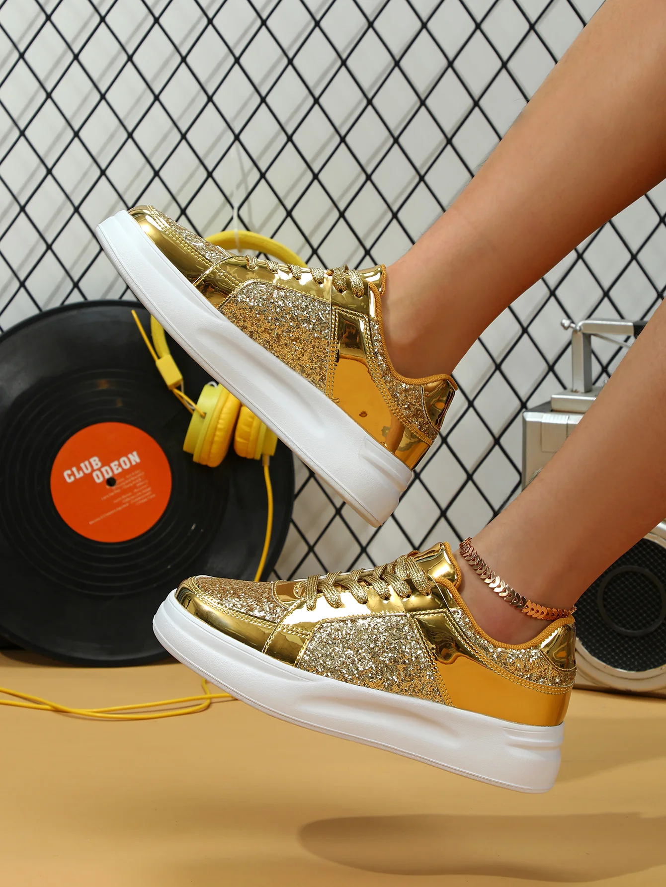 Sequined Women's Sneakers - Image 7
