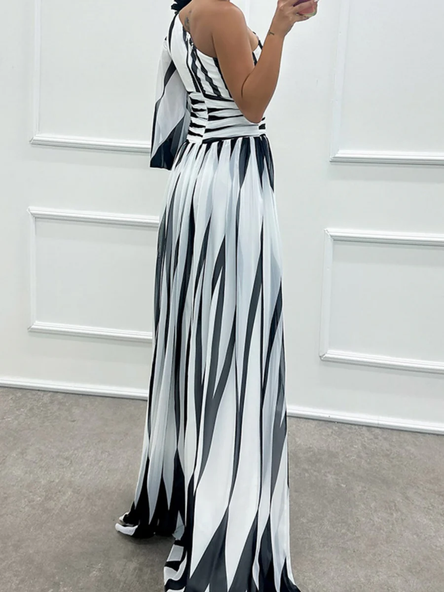 Color-blocked Printed Sloping Shoulders Slit Formal Dress Maxi Dresses - Image 4