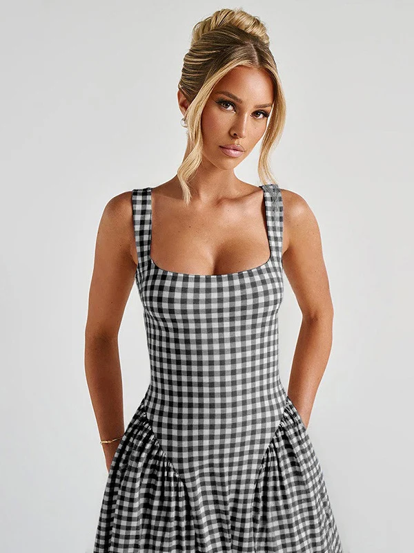 Plaid Print, Fitted Waist, Sexy Backless Halter Maxi Dress - Image 15