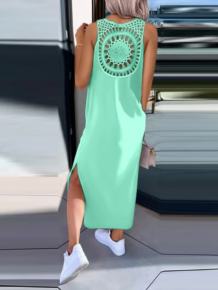Simple Solid Color Sleeveless Long Dress With Openwork Floral Pattern On The Back - Image 10