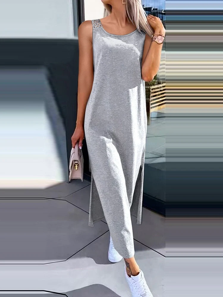 Simple Solid Color Sleeveless Long Dress With Openwork Floral Pattern On The Back - Image 7