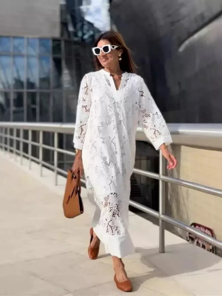 Applique 3D V-neck Straight-fit Long Sleeve Grace Maxi Dresses - Image 3