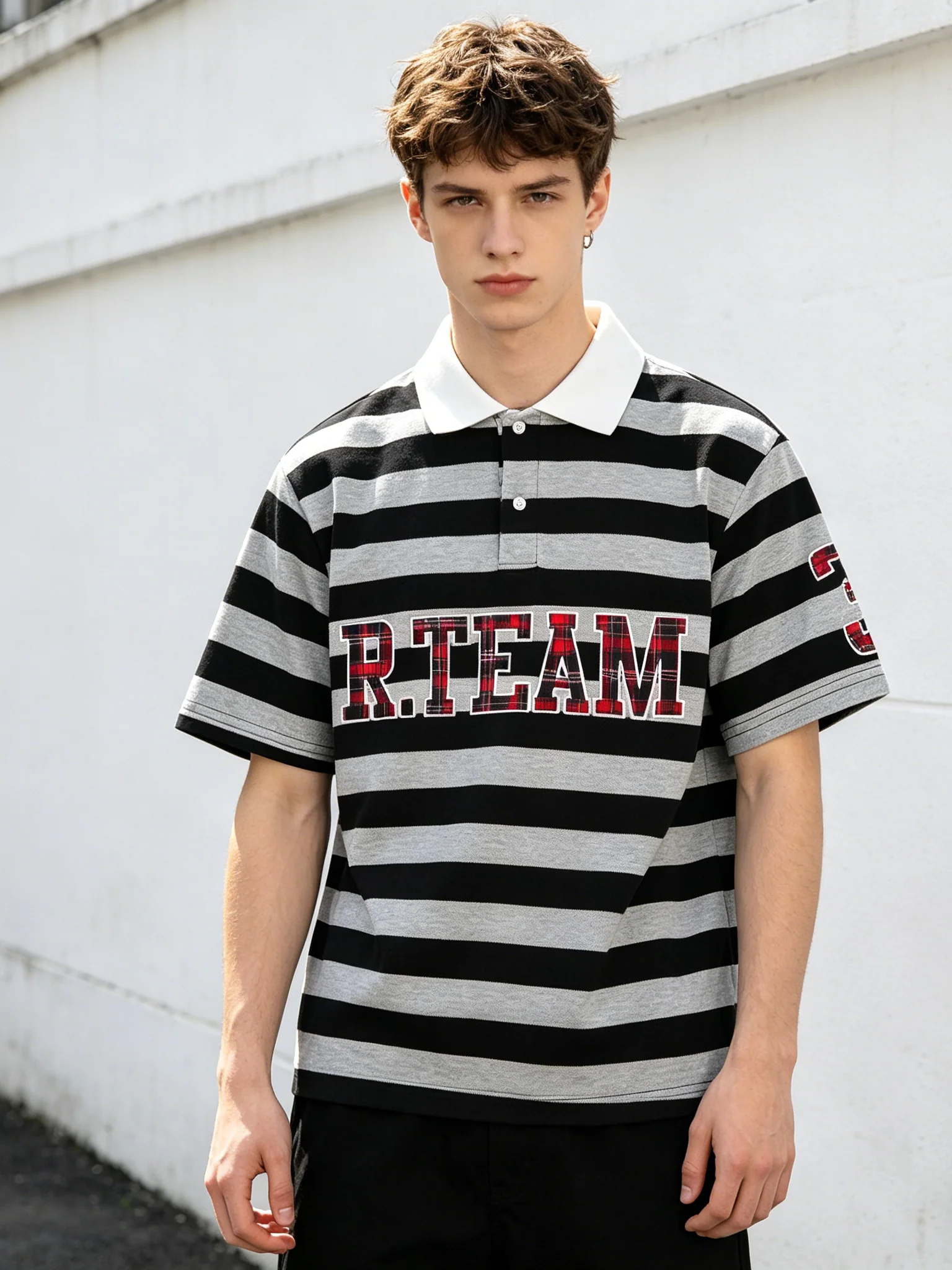 Color-blocked Stripes Ins Letter Embroidery POLO