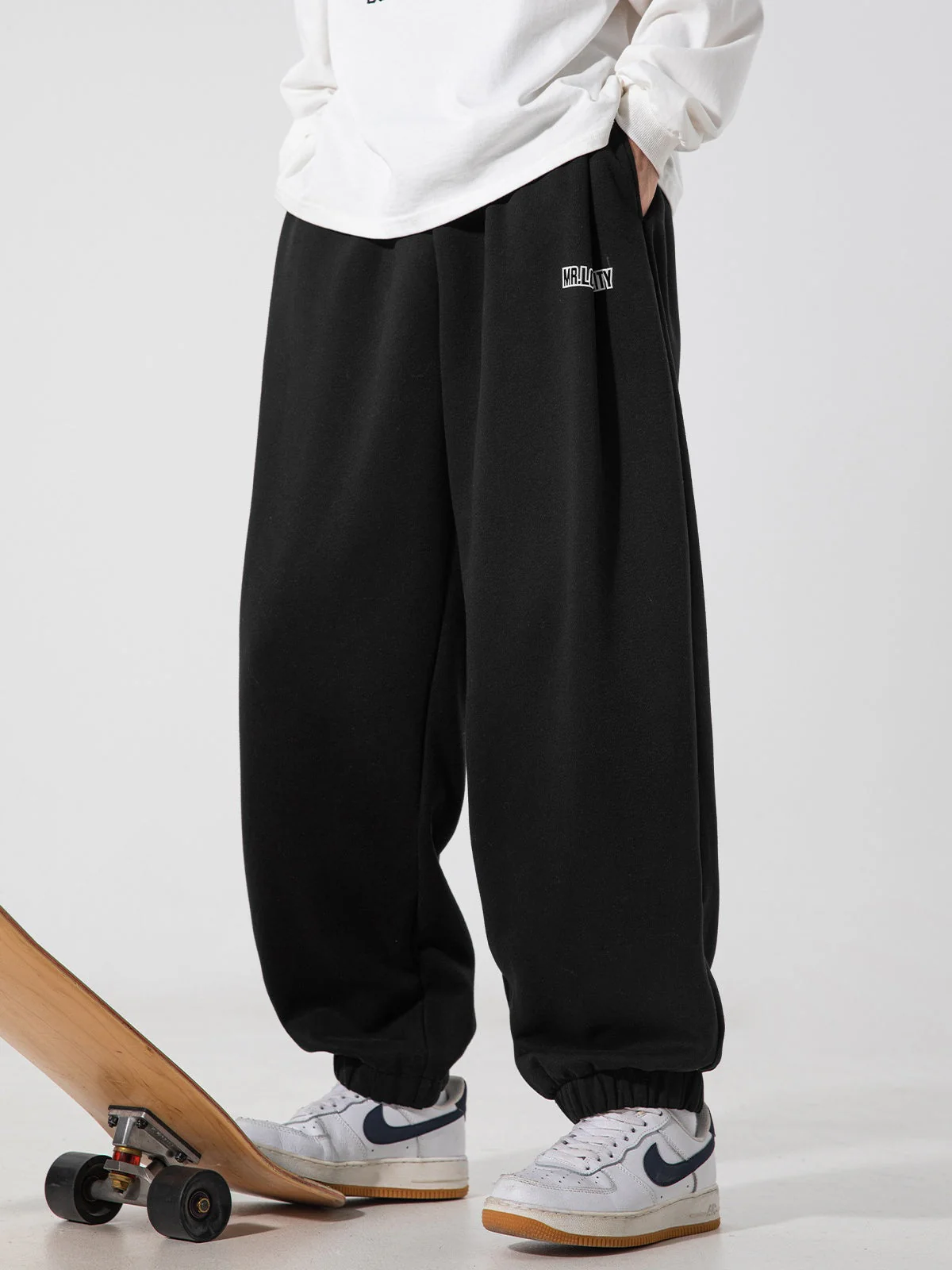 Letter Print Sports And Leisure Three-dimensional Pleating Cuffed Sweatpants - Image 7