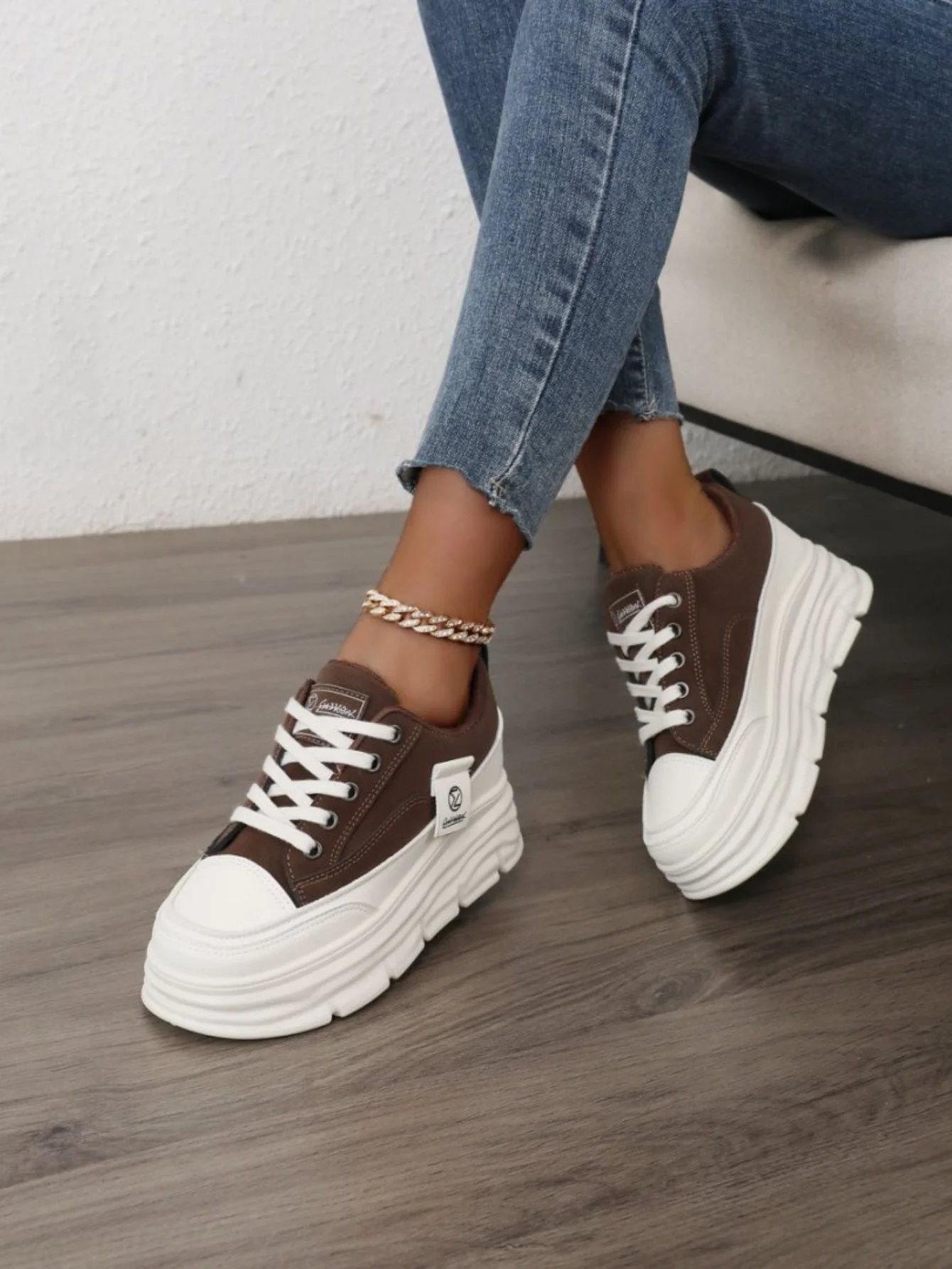 Colorblock Thick-Sole Women's Casual Sneakers - Image 10