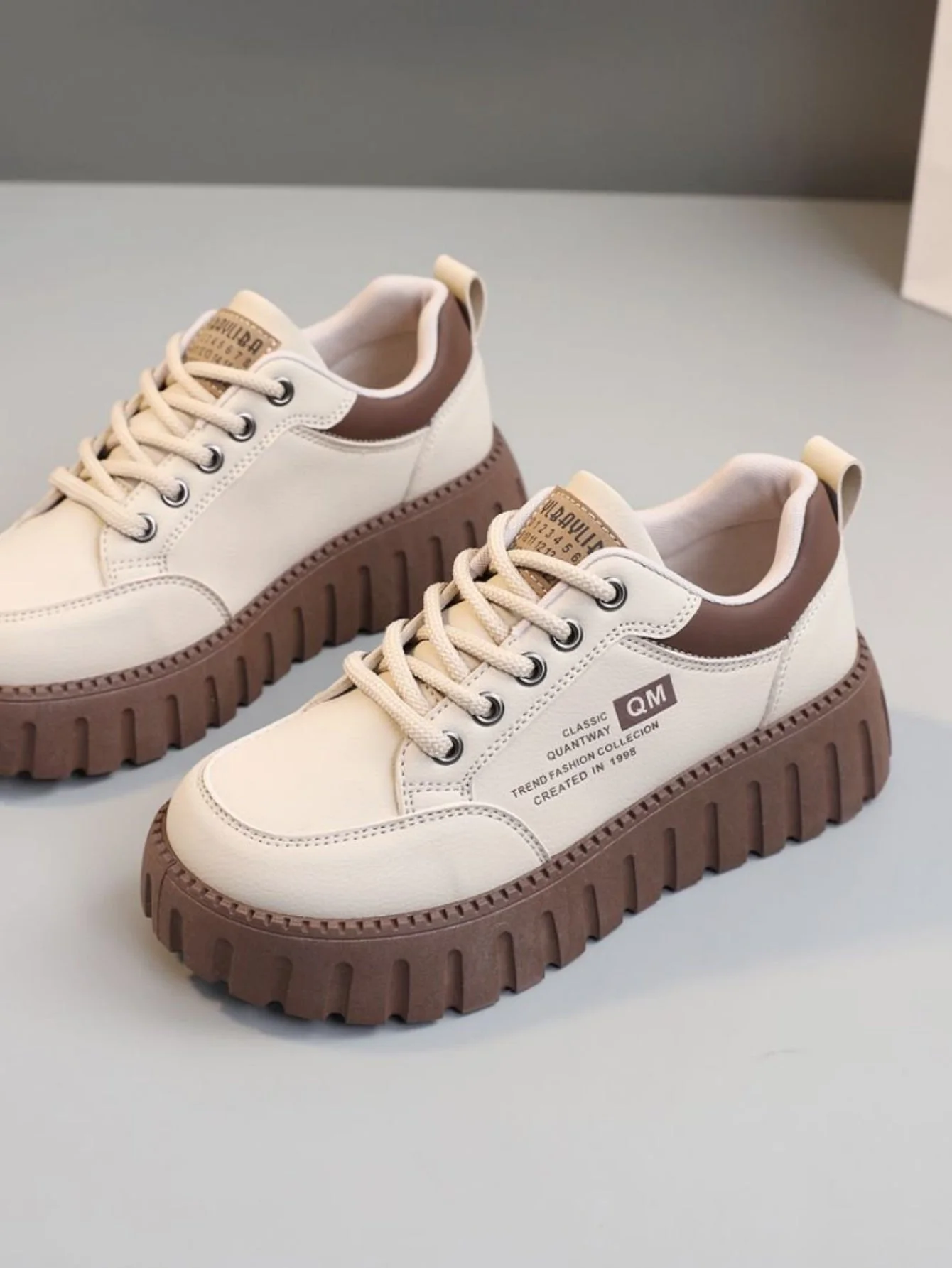 Colorblock Thick-Sole Women's Casual Sneakers - Image 3