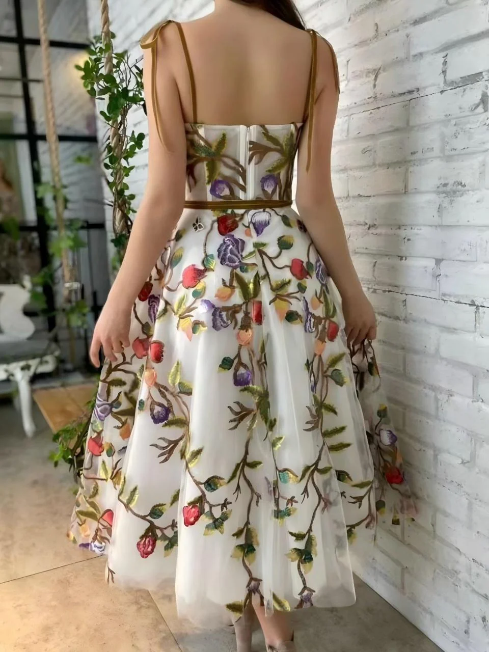 White 3D Flower Embroidery Mesh Off-shoulder Strapless Top Maxi Dresses - Image 3