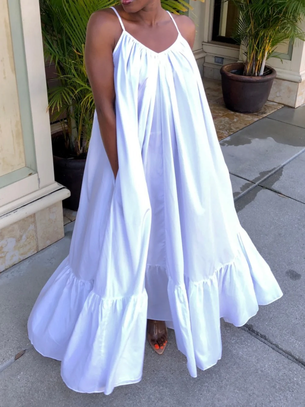 Sleeveless Halter Maxi Dress - Image 4
