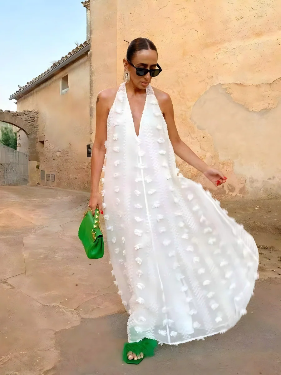 Halter-neck V-neck Long Dress With Flowing Ribbons - Image 5