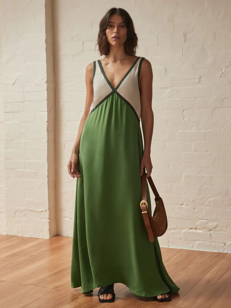 V-neck Sleeveless Color-blocked Maxi Dress - Image 12