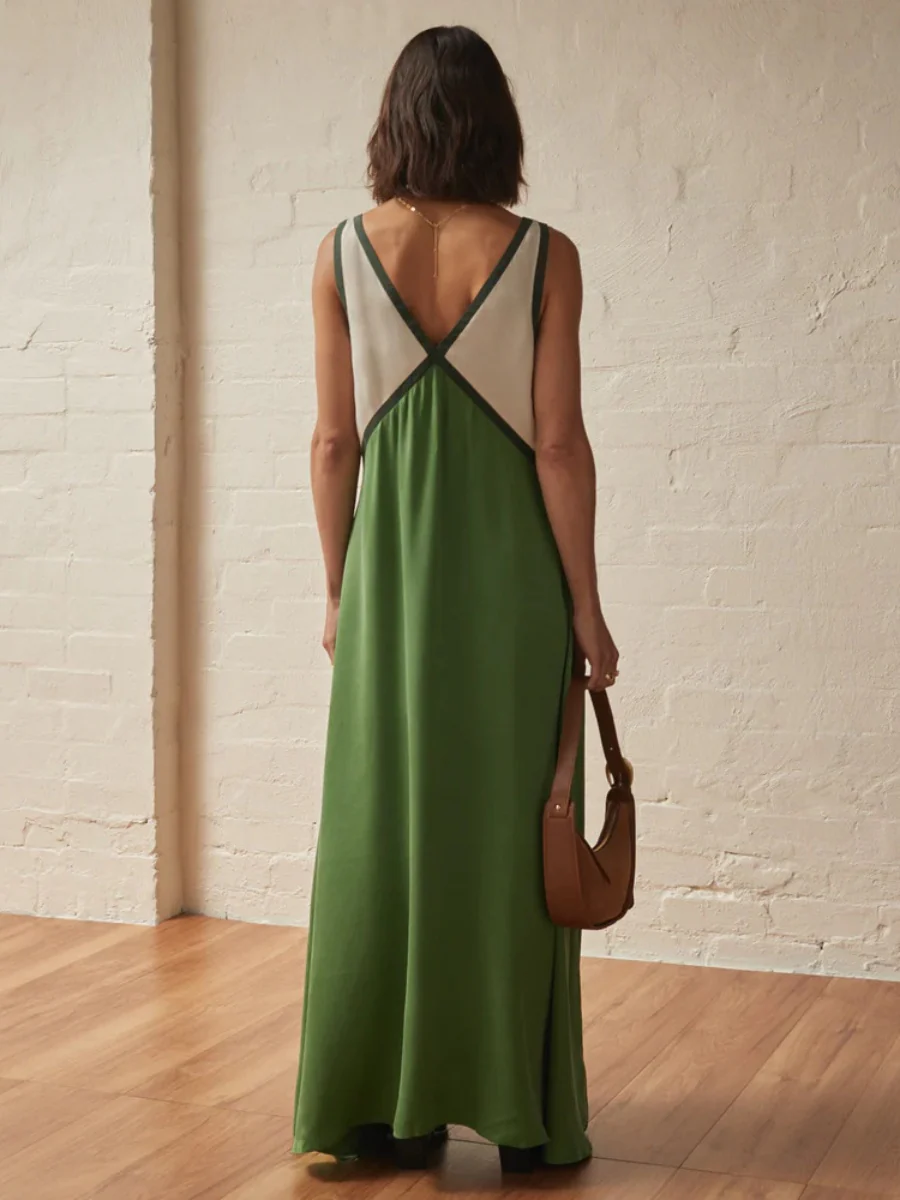 V-neck Sleeveless Color-blocked Maxi Dress - Image 13