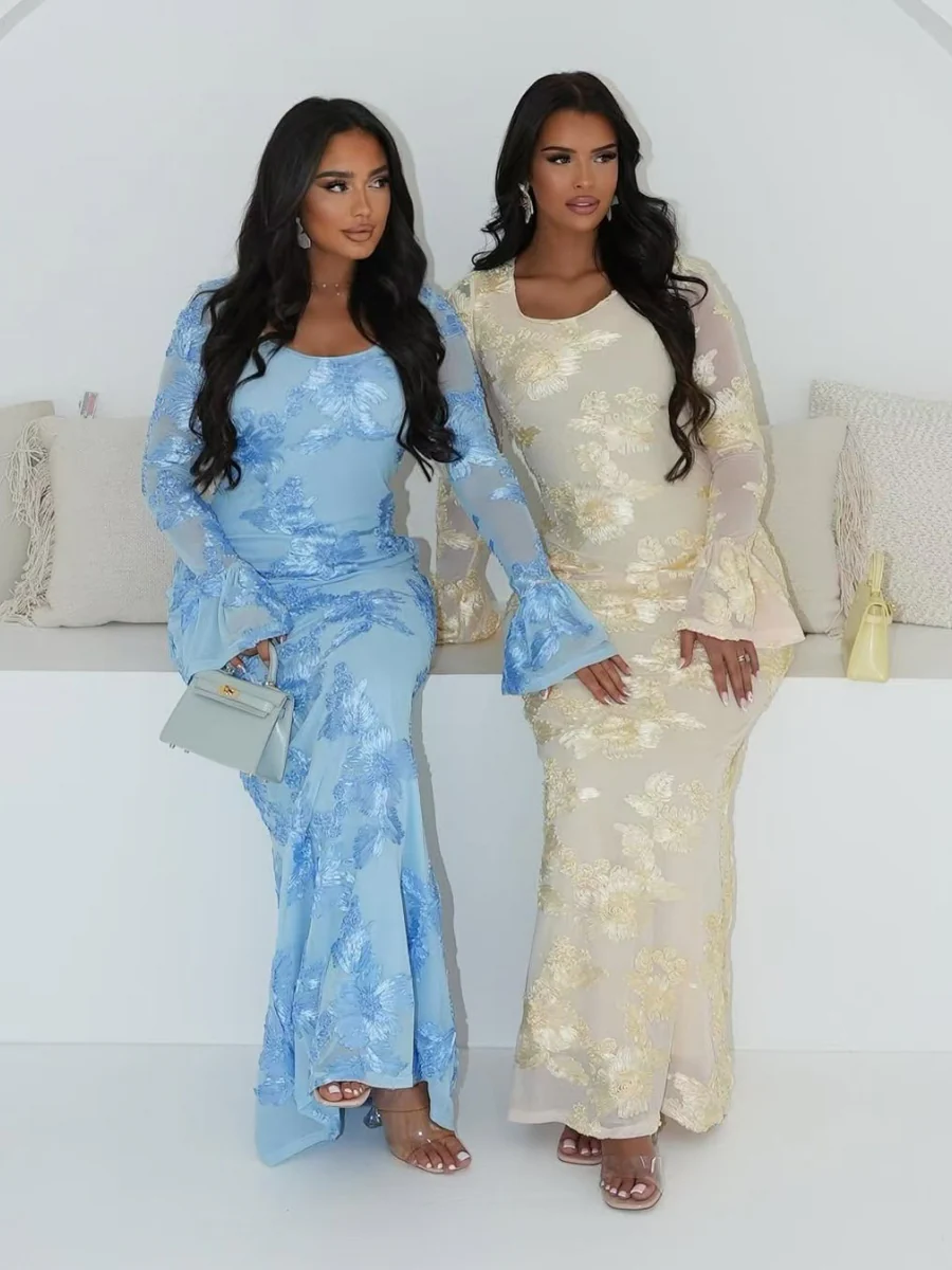 3D Floral Print, Backless, Bell-sleeved, Bodycon Long Dress - Image 4