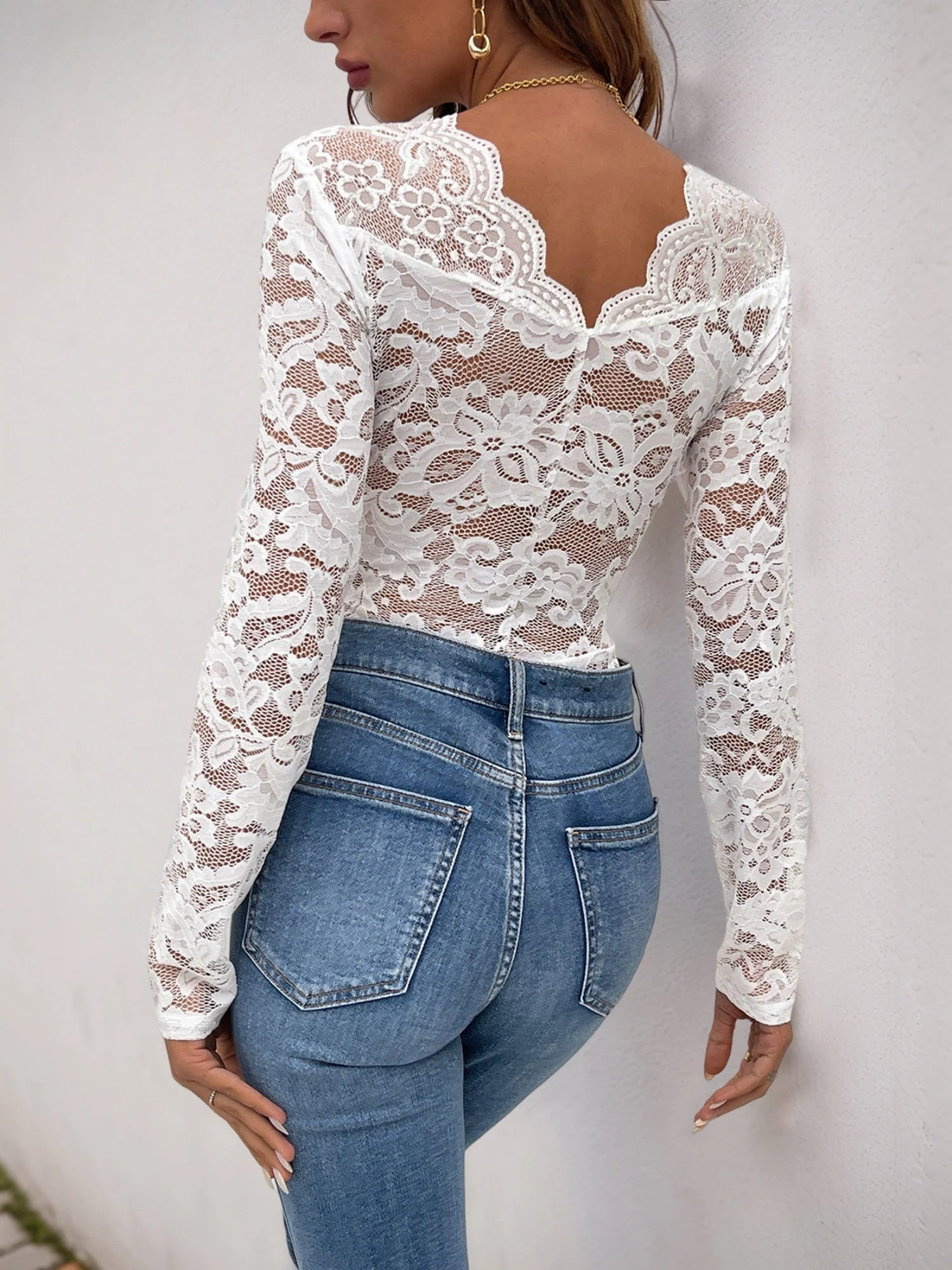 Openwork Lace V-neck Long-sleeved Inner Layer Tight Bodysuits - Image 10