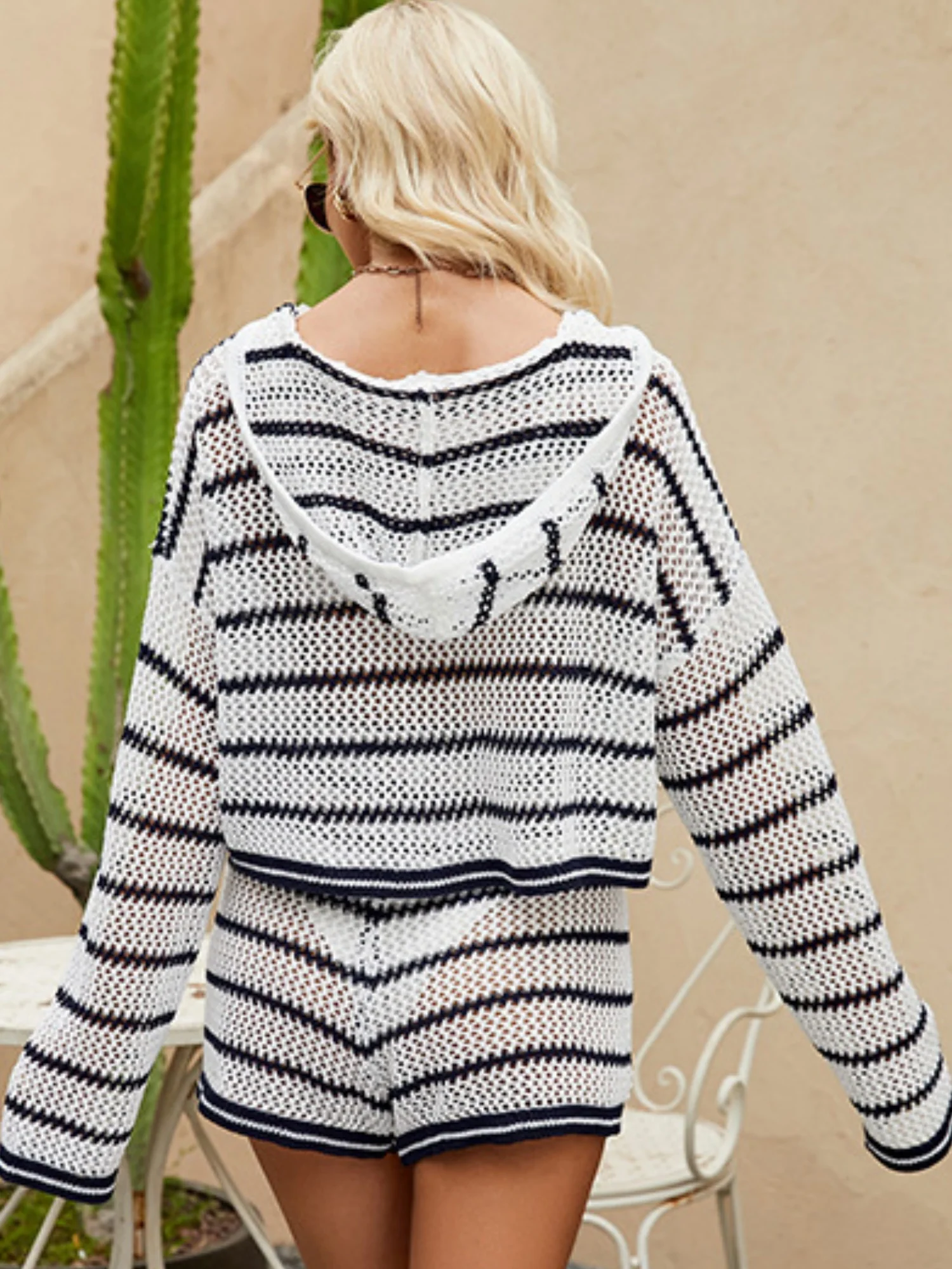 Striped Knitwear V-neck Hoodie Shorts 2-piece Sets - Image 2