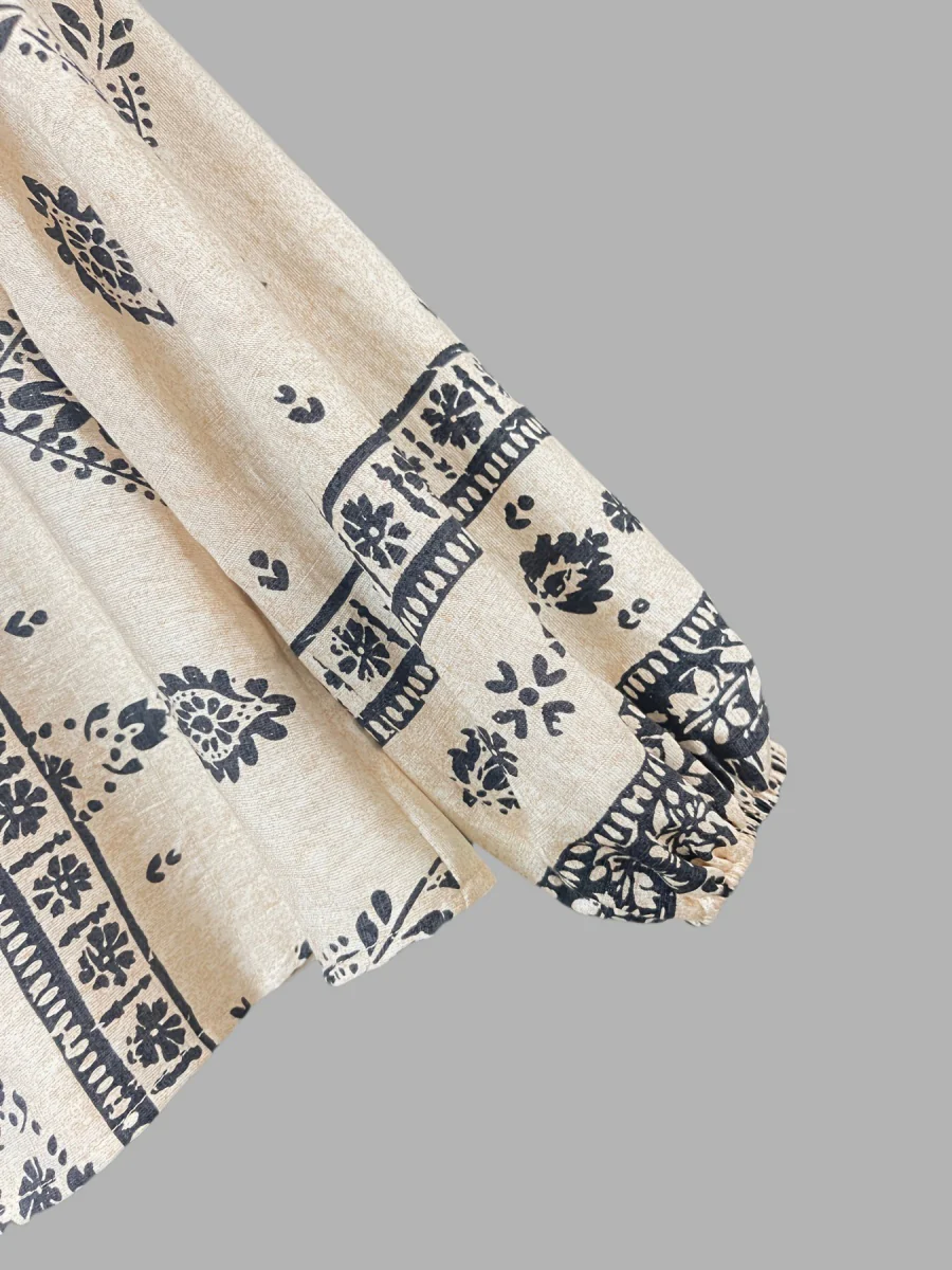 Geometric Print V-neck Long-sleeved Shirt - Image 8