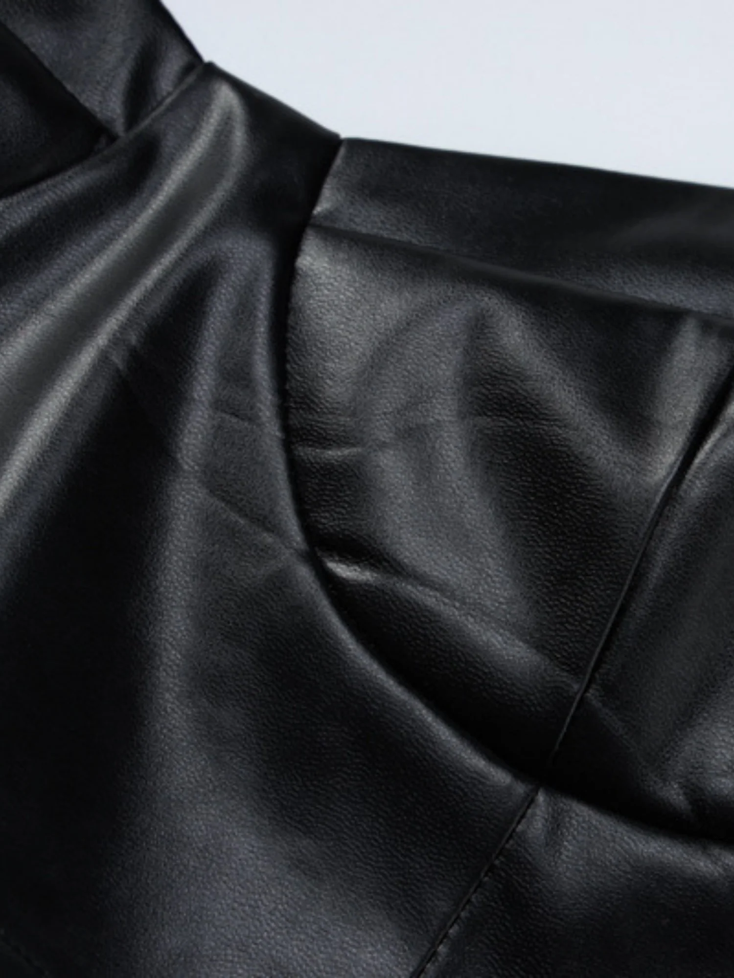 PU Leather Strappy Navel Tank Top - Image 3