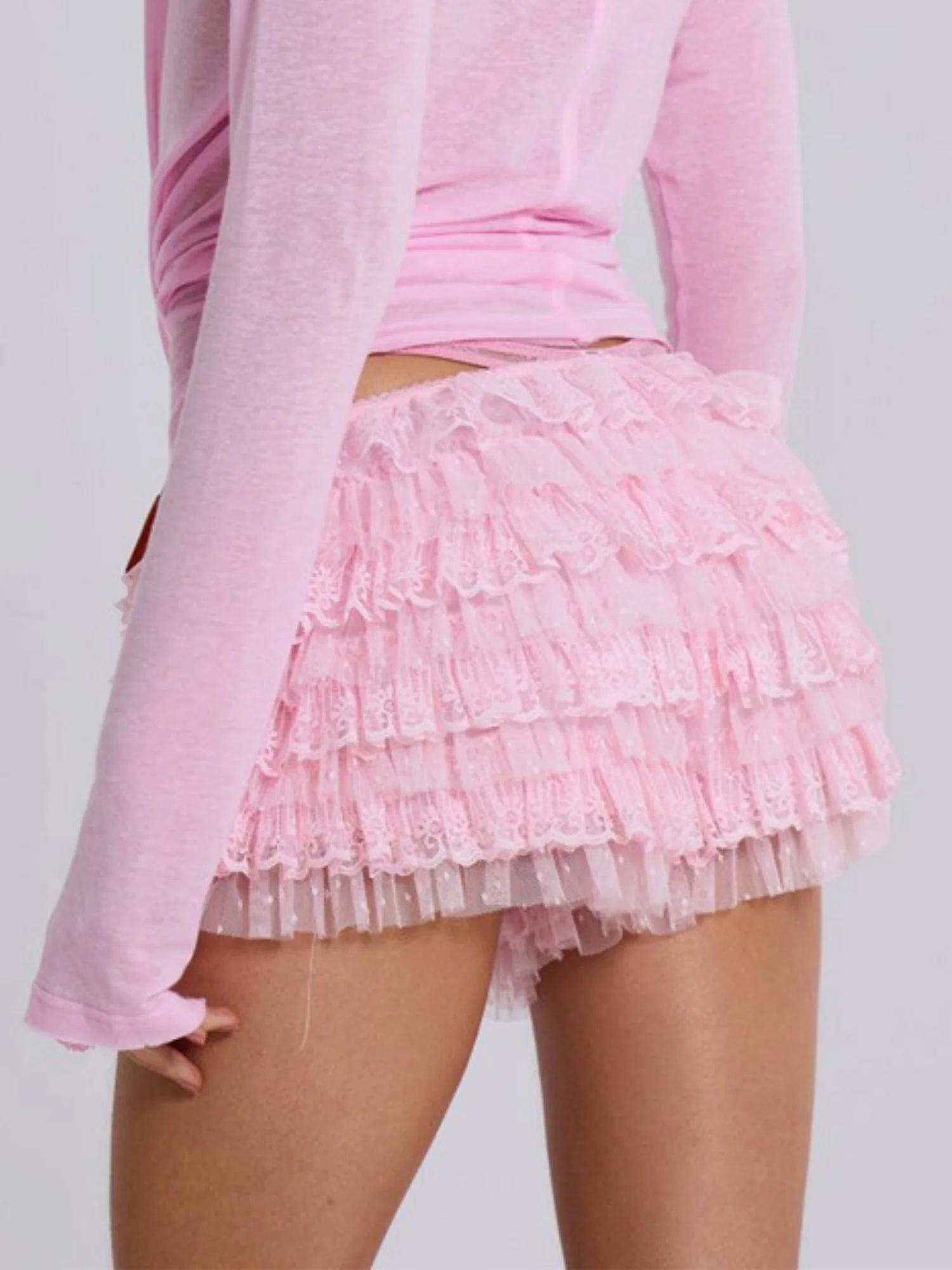 Y2K Bow Lace Multi-layered Wavy Lace Sweet Shorts - Image 3
