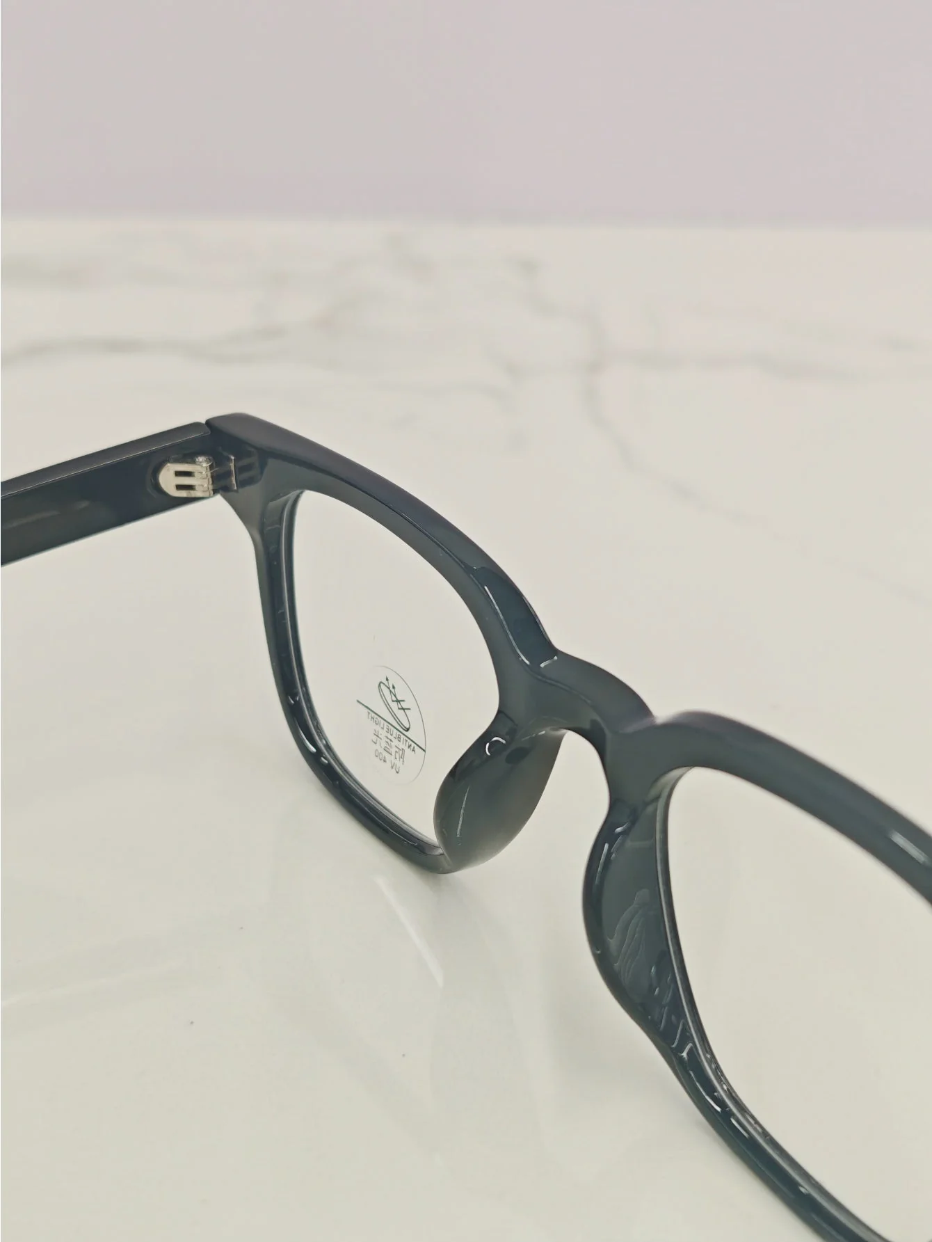 Solid Color Semi-transparent Eyeglasses - Image 9