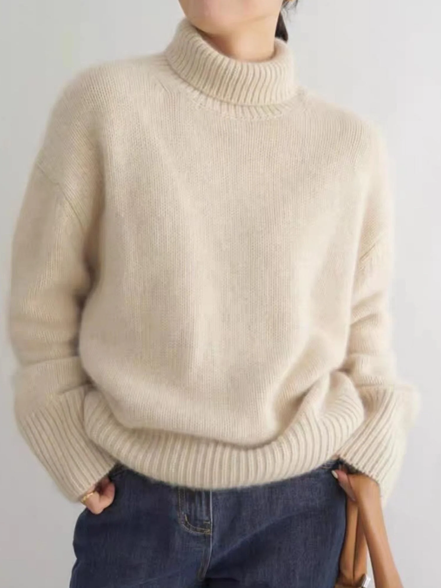 Liber Turtleneck Solid Color Solid Color Knitted Sweater - Image 7