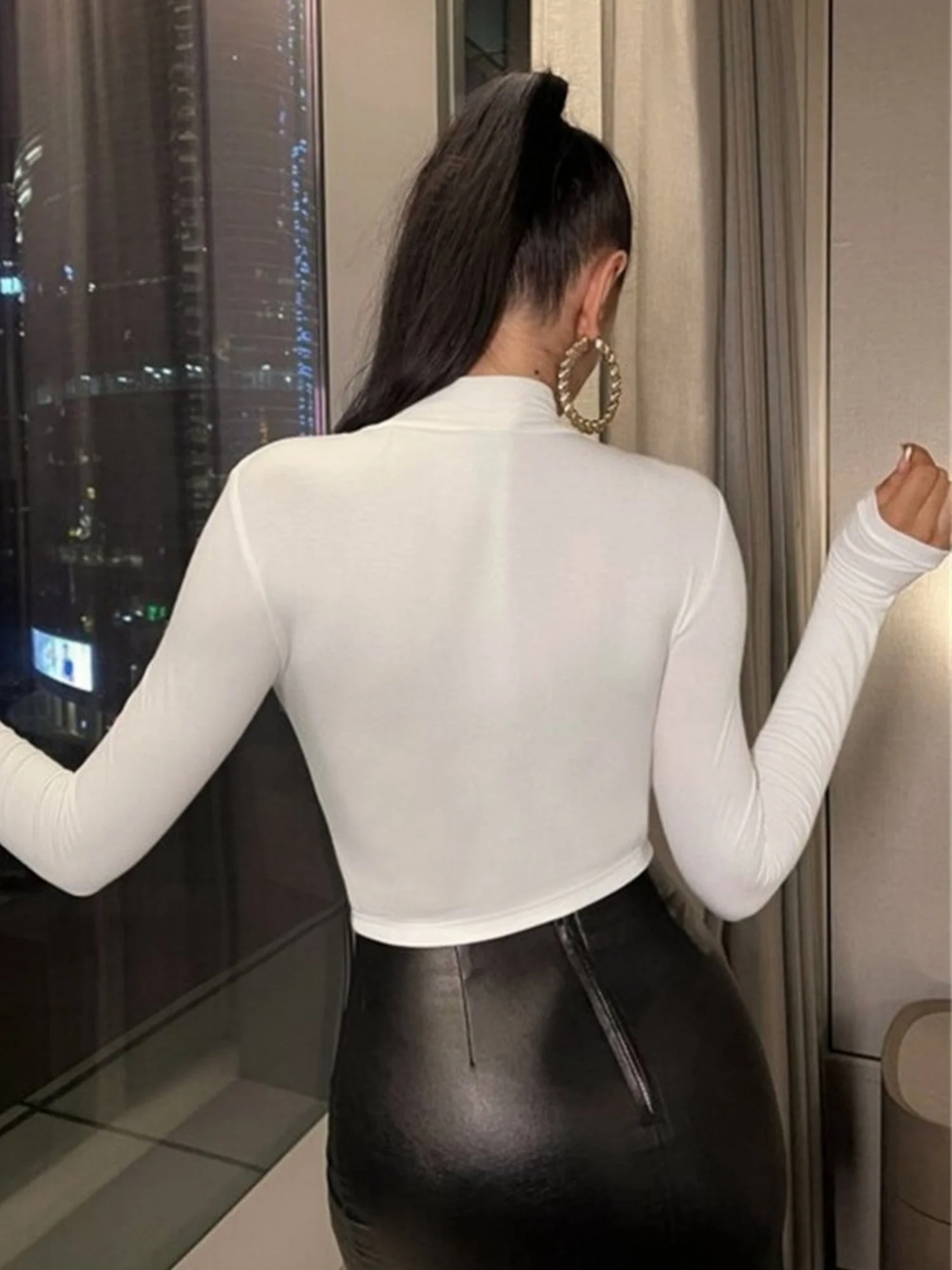 Pleated High Collar Long-sleeved T-shirt - Image 4