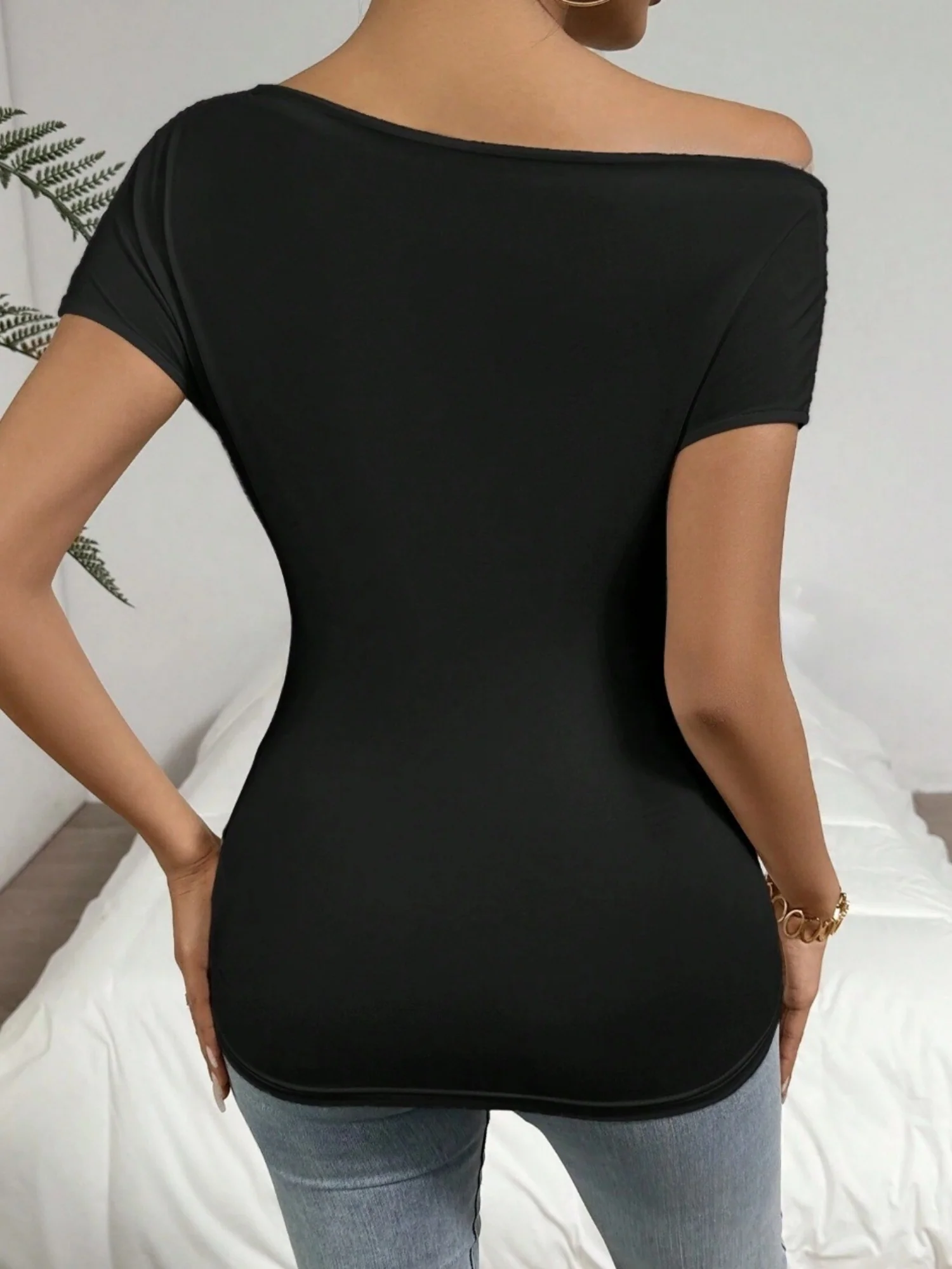 Pleated Asymmetrical Collar V-neck Short-sleeved T-shirt - Image 5