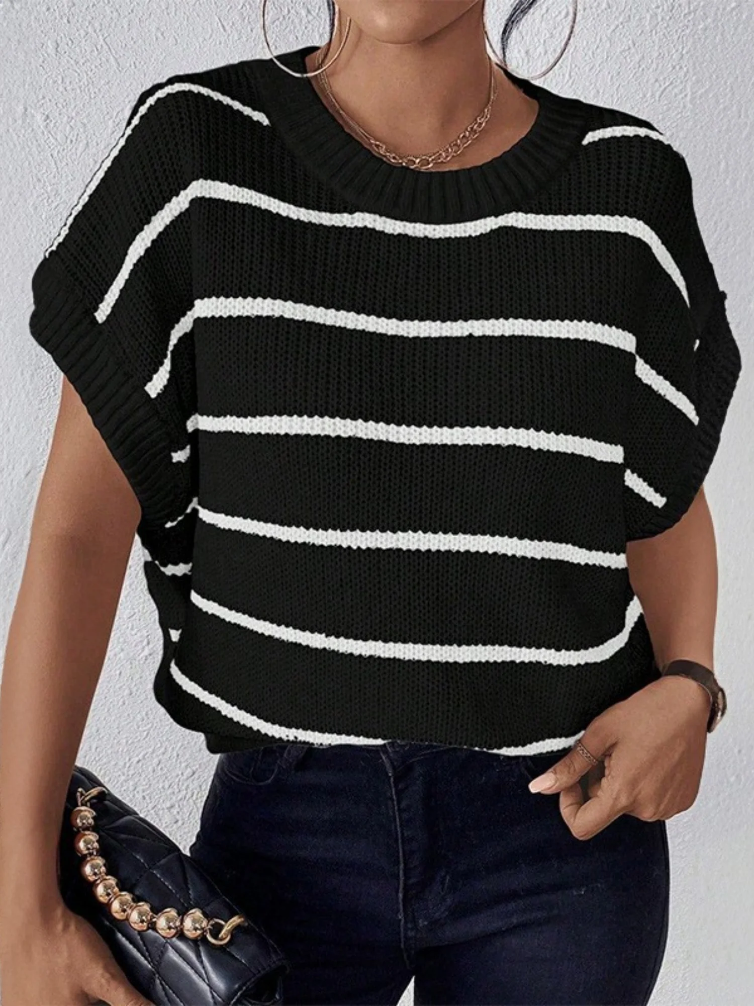 Stripes Color Matching Crew Neck Knitted T-shirt - Image 3