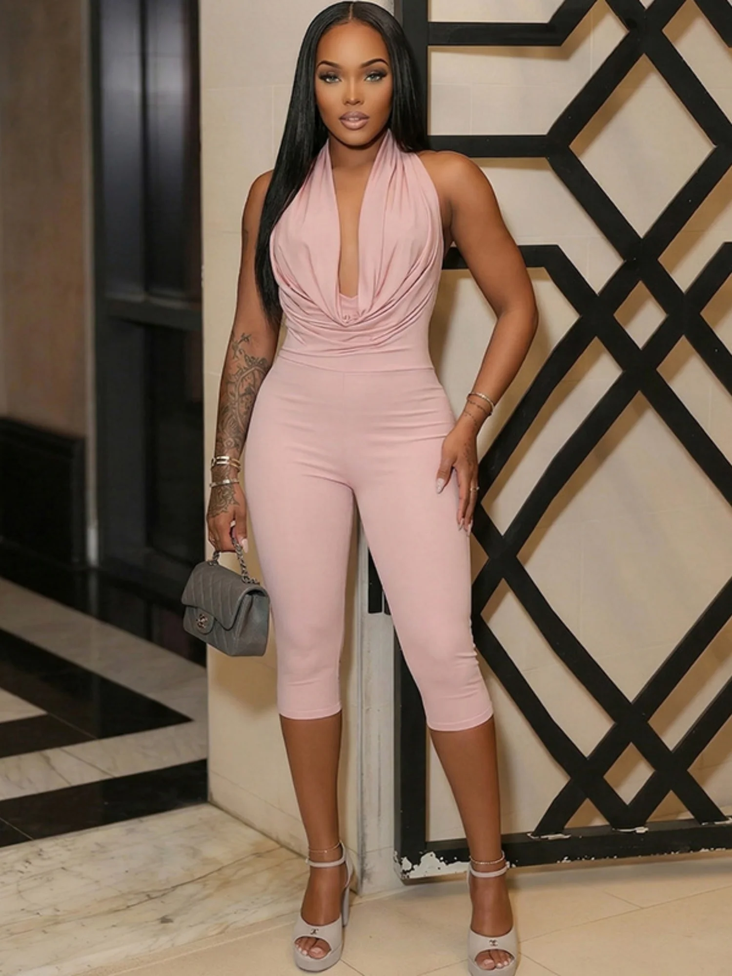 A Halter Neckline And Bare Back Tight-fitting Ropes Jumpsuits - Image 14