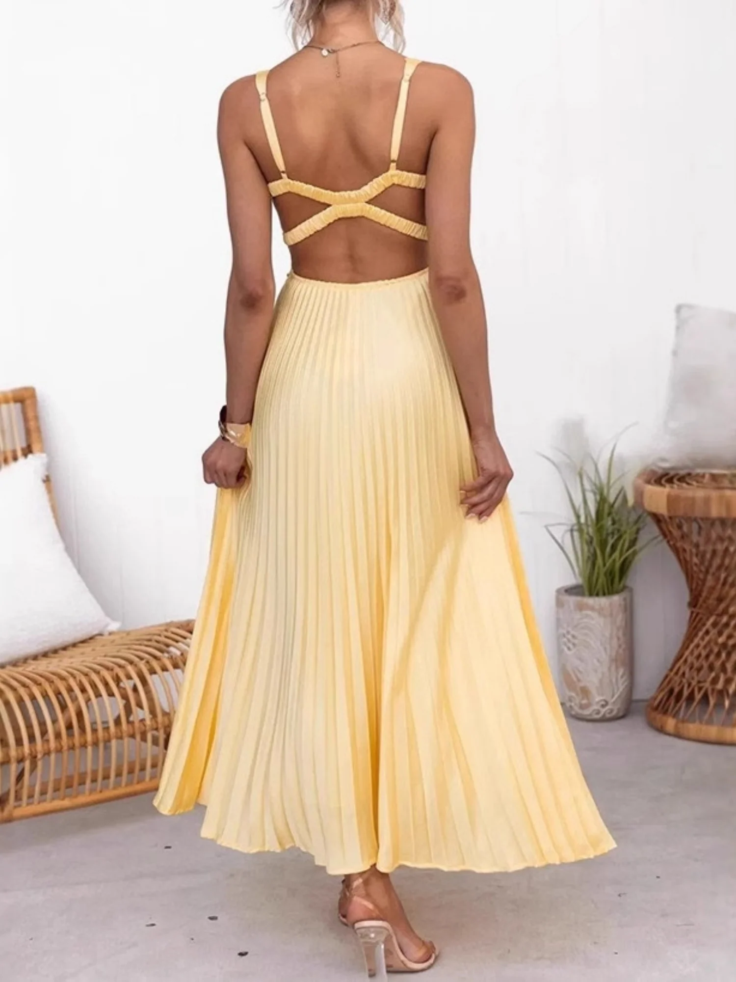 Crimp V-neck Backless Maxi Dresses - Image 2
