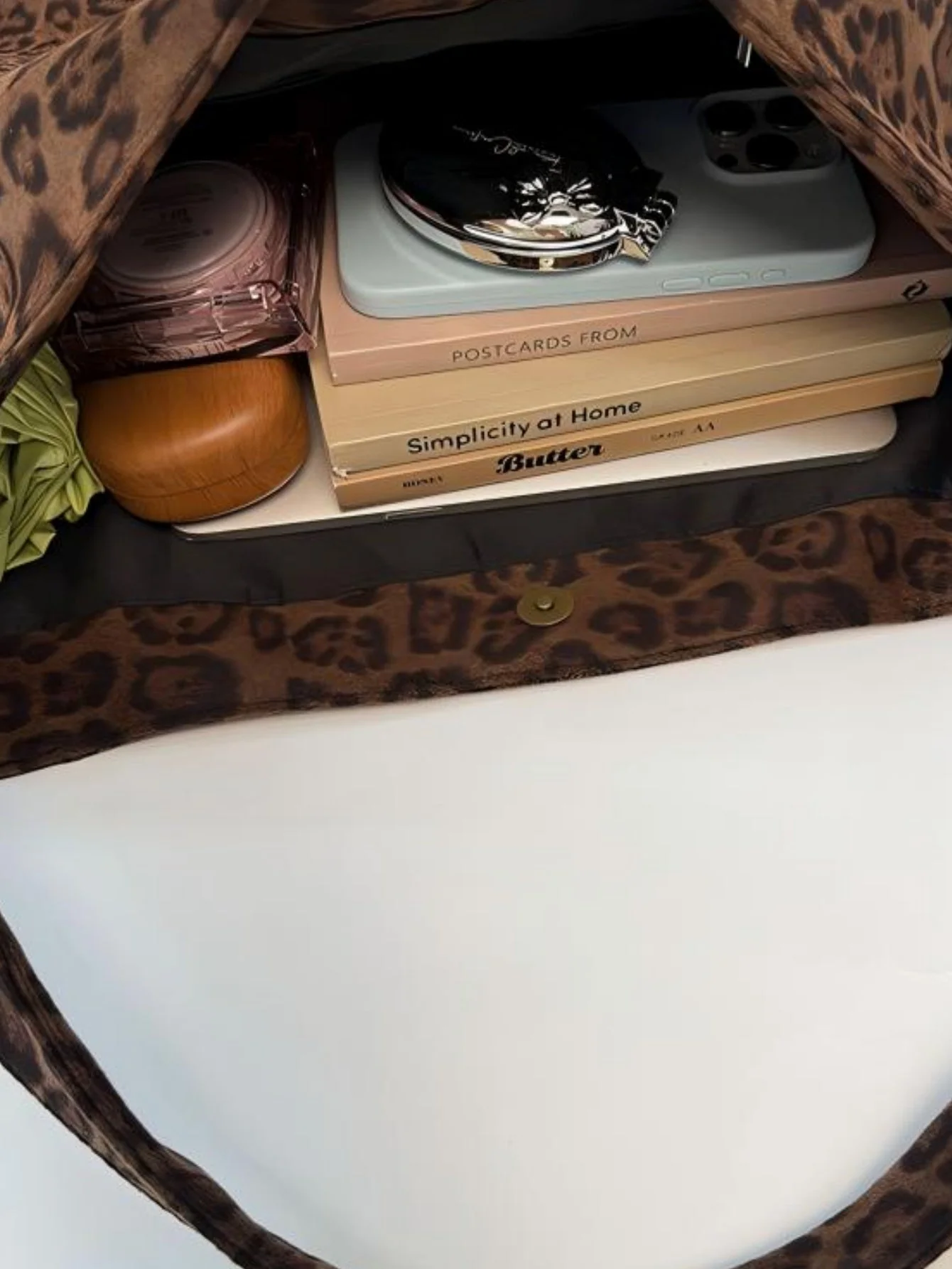 Leopard Print Large Capacity Shoulder Bag - Image 7