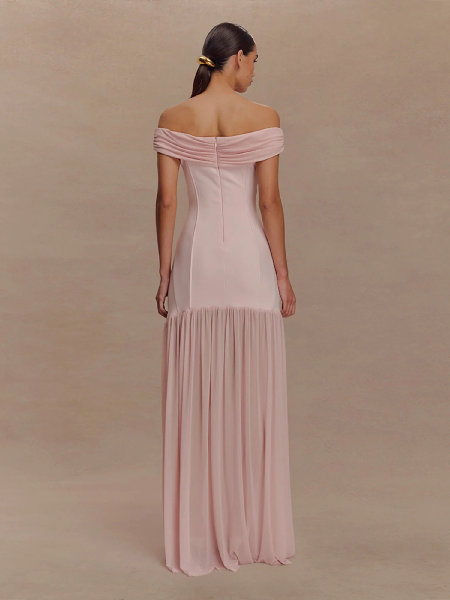 Mesh Splicing Off-shoulder Pleated Backless Maxi Dresses - Image 7
