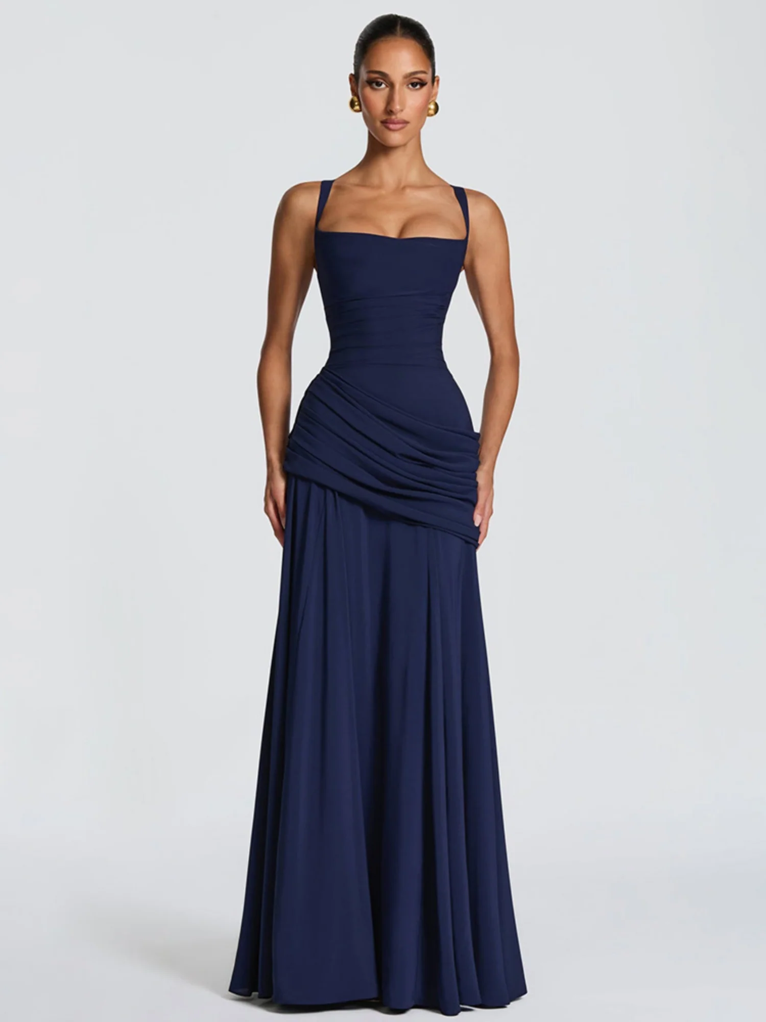 Pleated Waist-cinching And Backless Fish Tail Low-cut Halter Top Maxi Dresses - Image 10