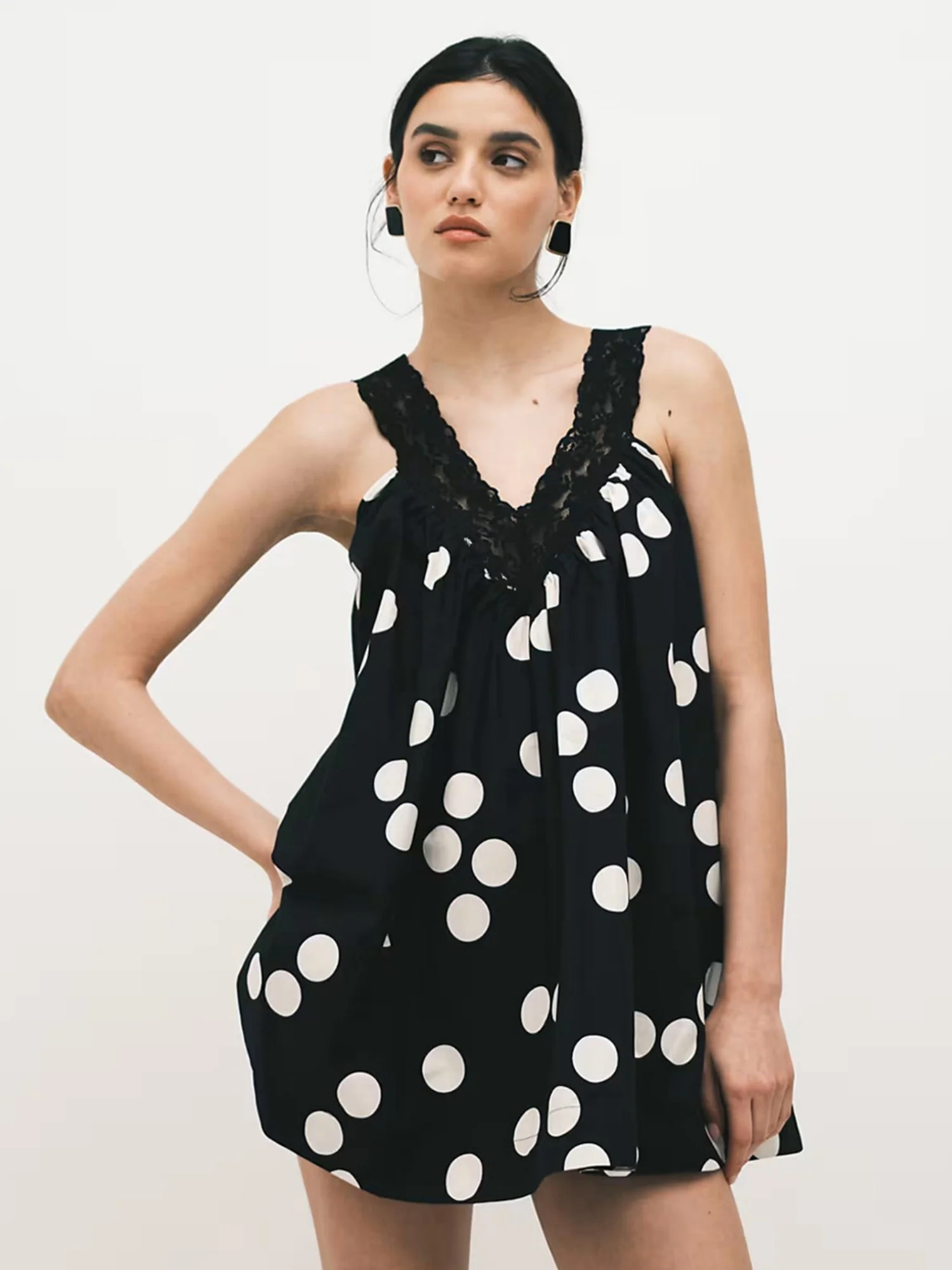 Polka Dots Lace Patchwork Spaghetti Strap Backless Mini&Short Dresses - Image 3