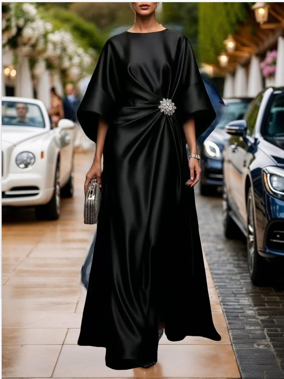Elegant Long Dress With Beaded Floral Embellishments - Image 2