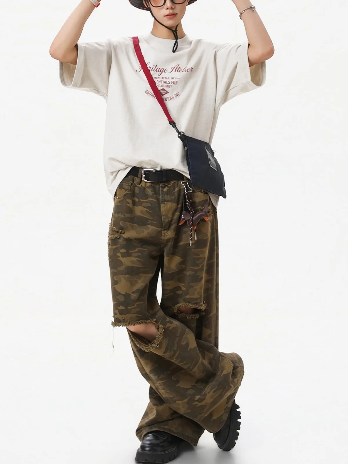 Distressed Mottled Letter Printed T-shirts - Image 2