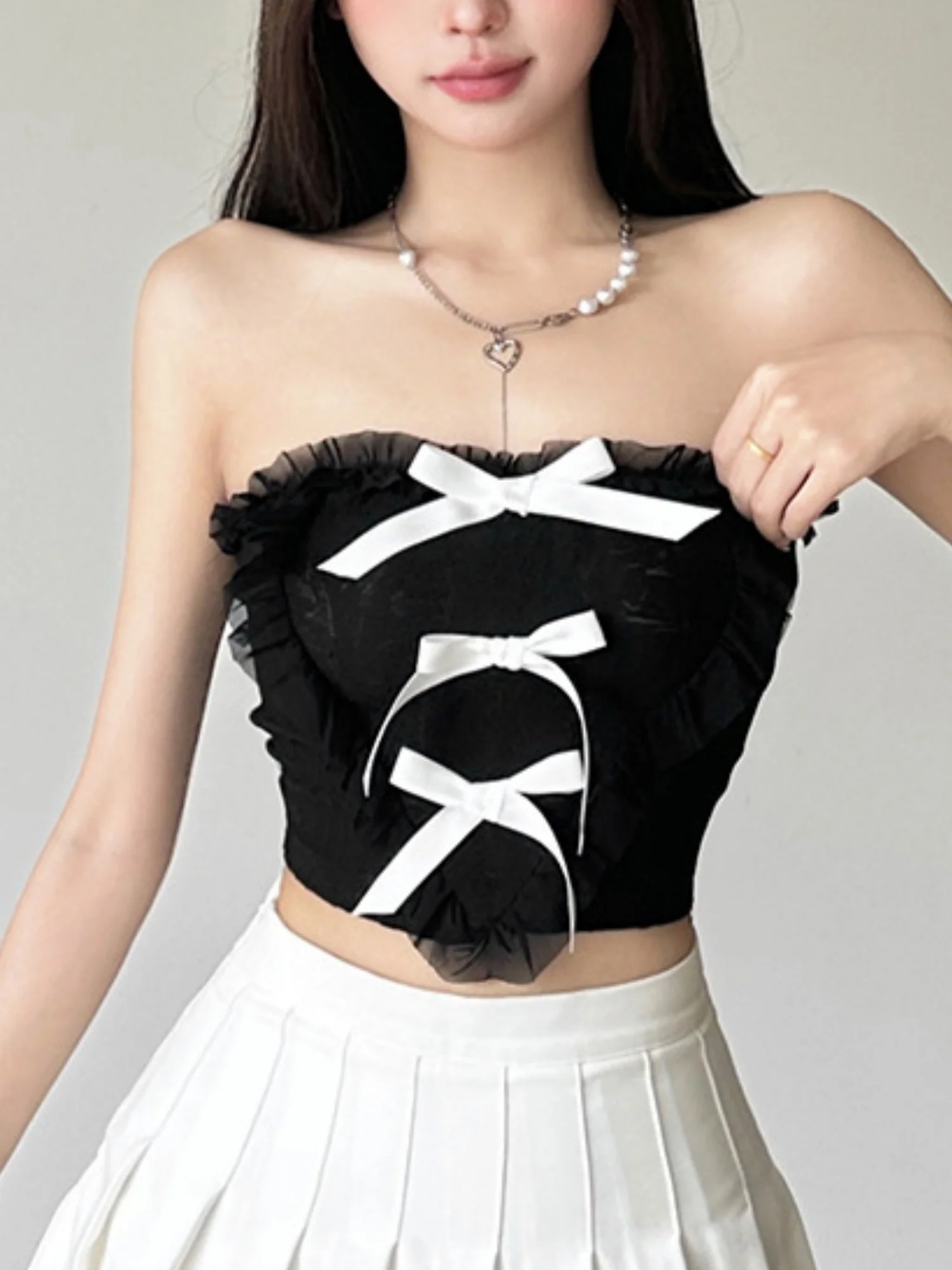 Bow Love Ruffle Strapless Vest - Image 11